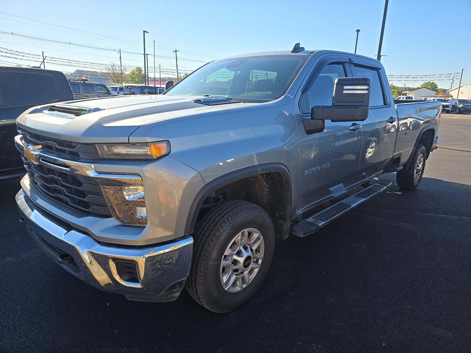 2024 Chevrolet Silverado 3500HD LT AWD