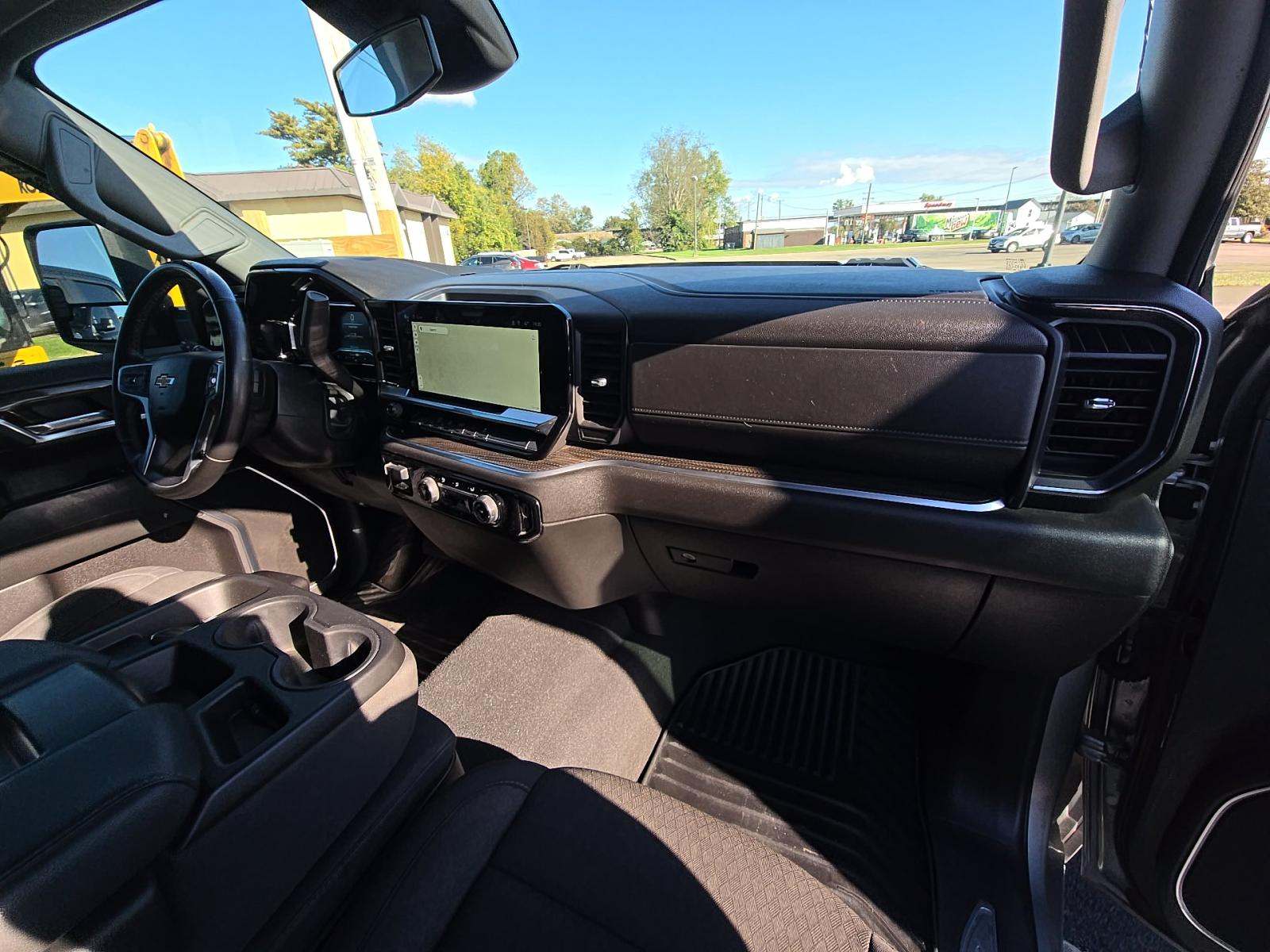 2024 Chevrolet Silverado 3500HD LT AWD