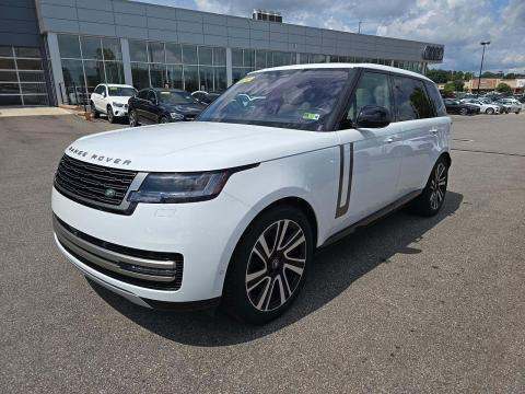 2023 Land Rover Range Rover SE LWB AWD