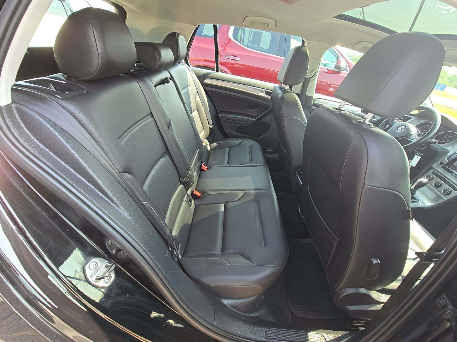 2015 Volkswagen Golf 1.8T S FWD