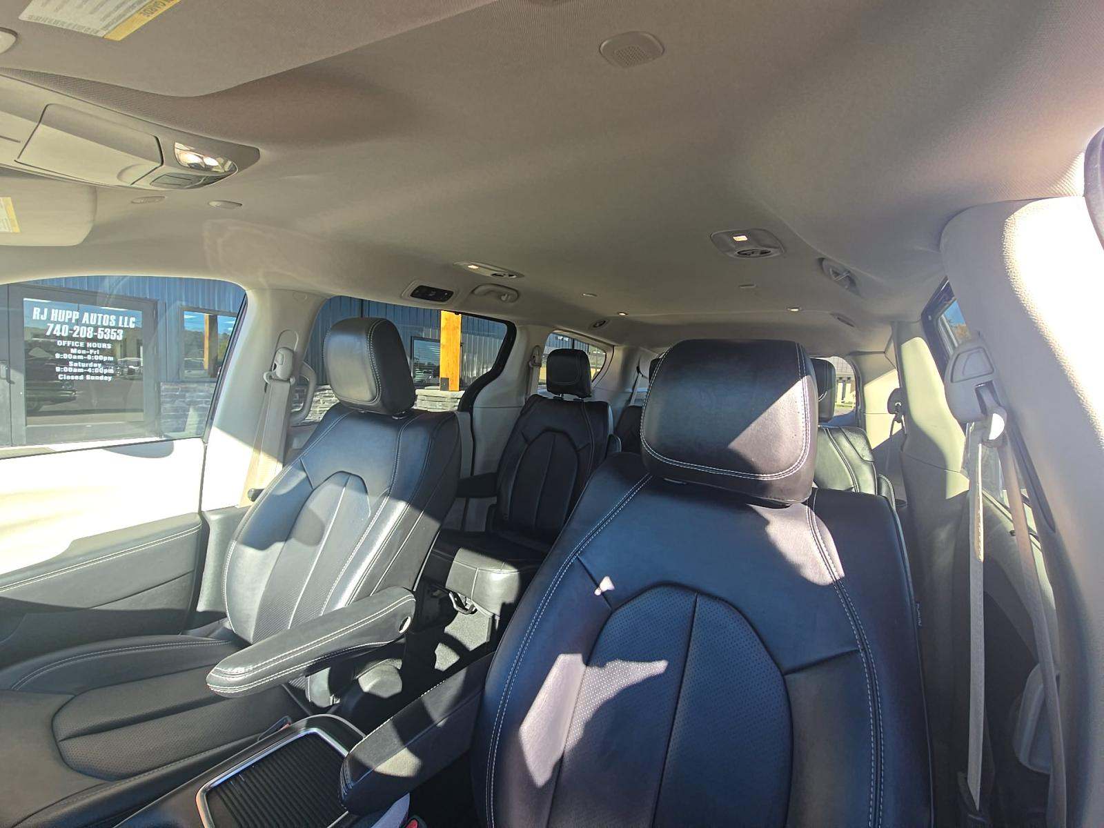 2024 Chrysler Pacifica Touring L FWD