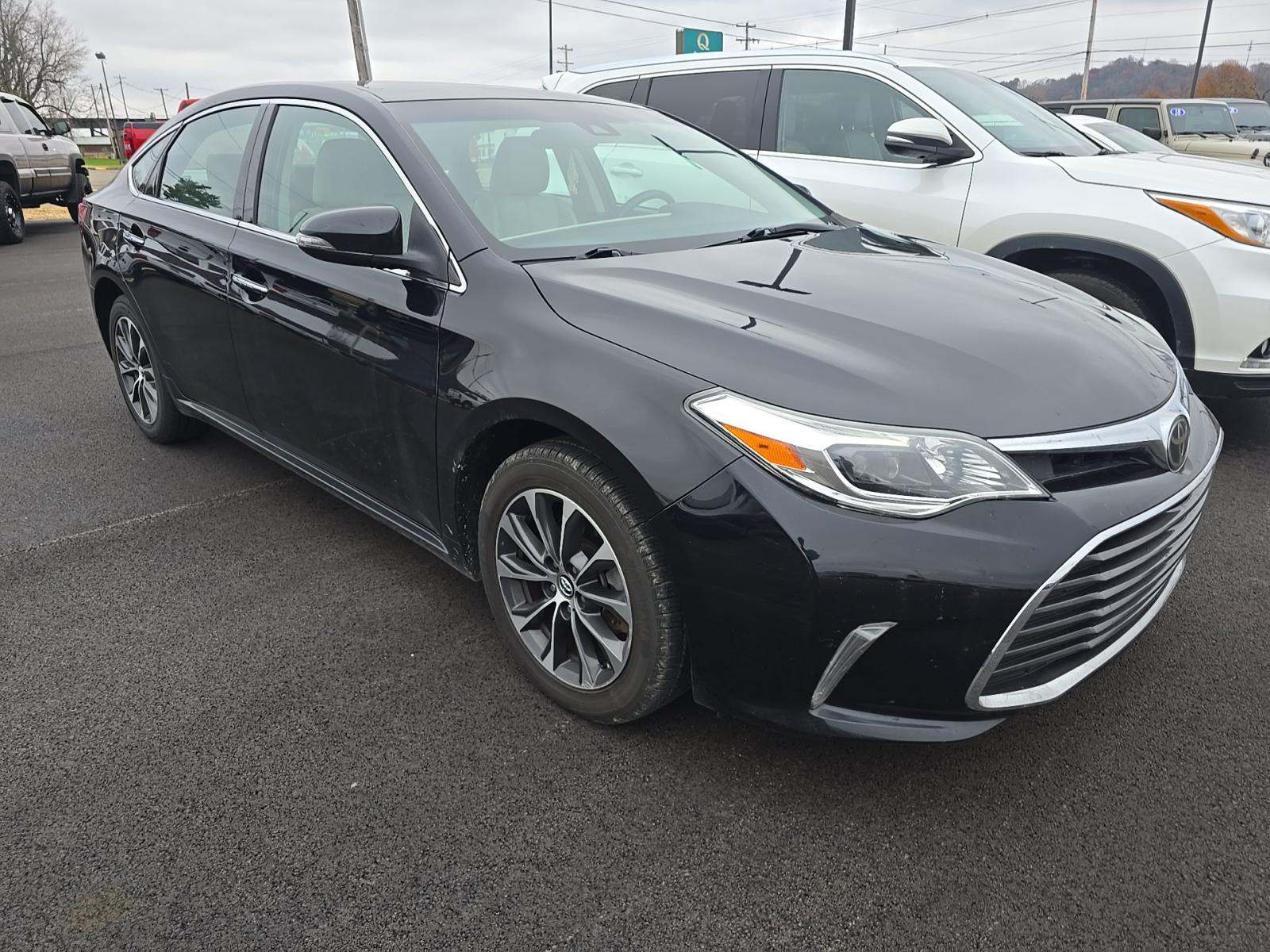 2018 Toyota Avalon XLE FWD