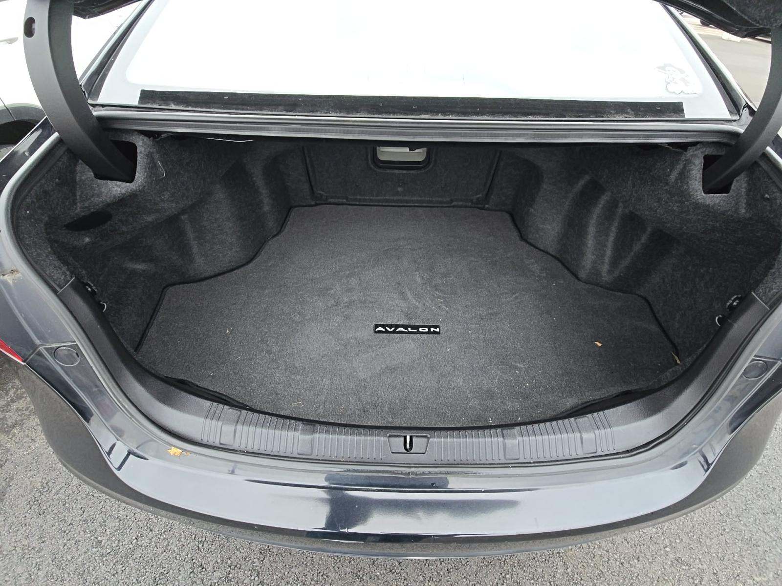 2018 Toyota Avalon XLE FWD