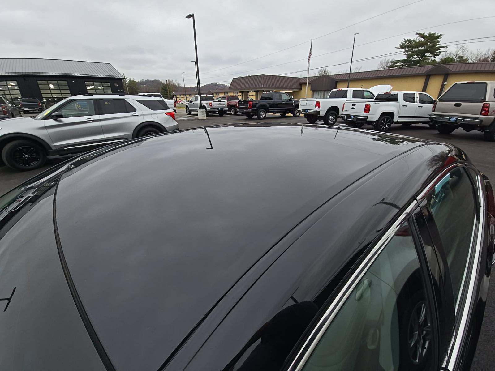 2018 Toyota Avalon XLE FWD