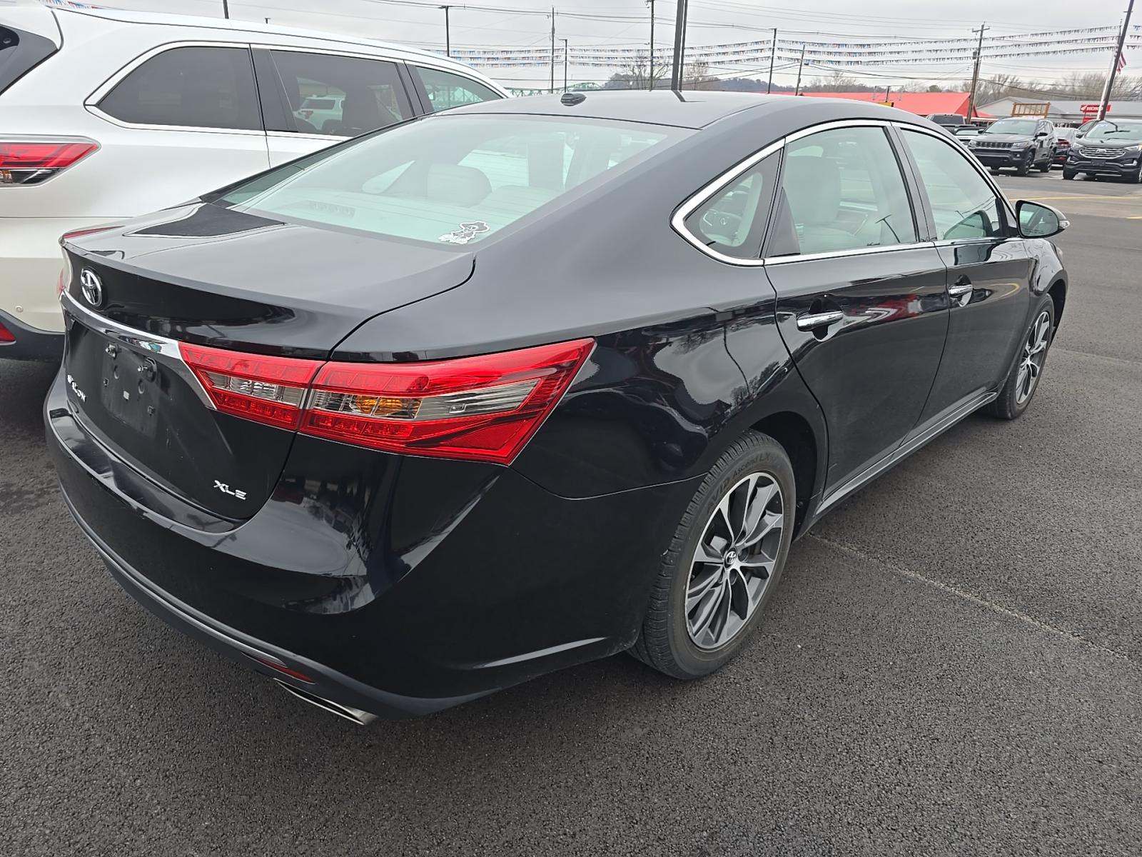 2018 Toyota Avalon XLE FWD