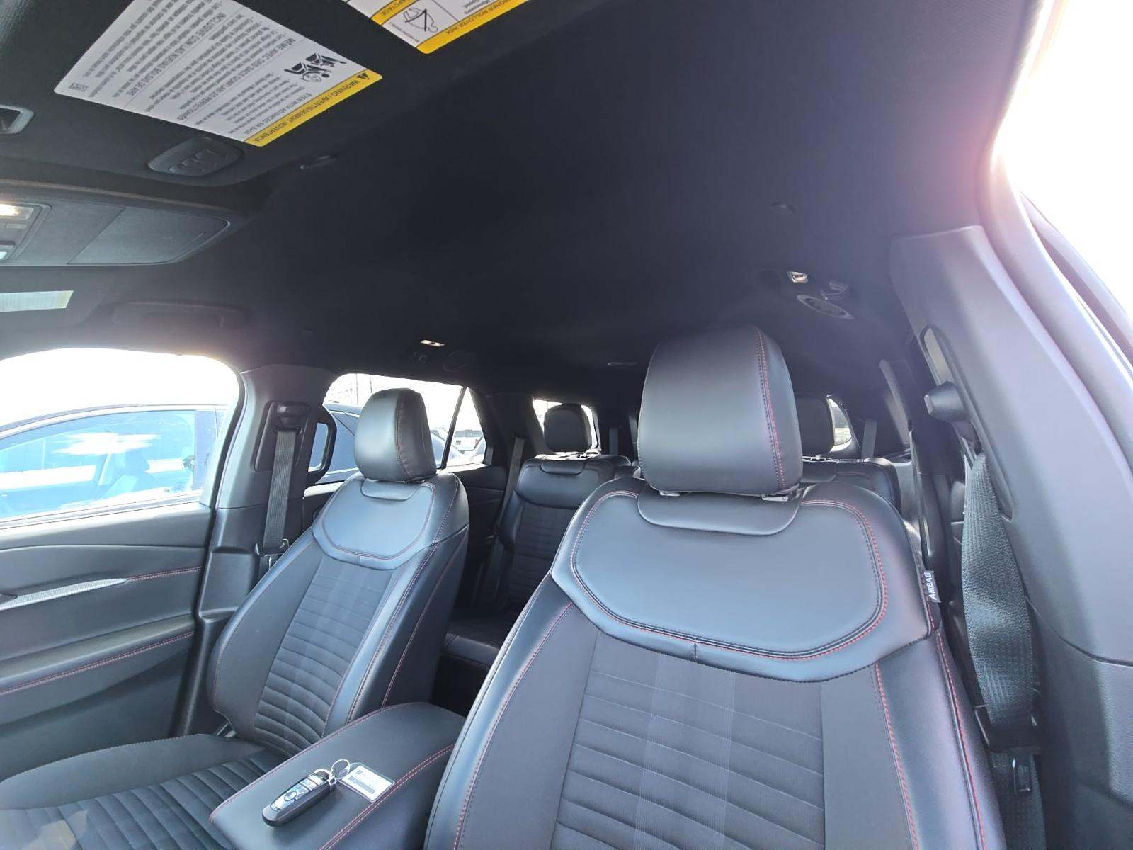 2025 Ford Explorer ST-Line AWD