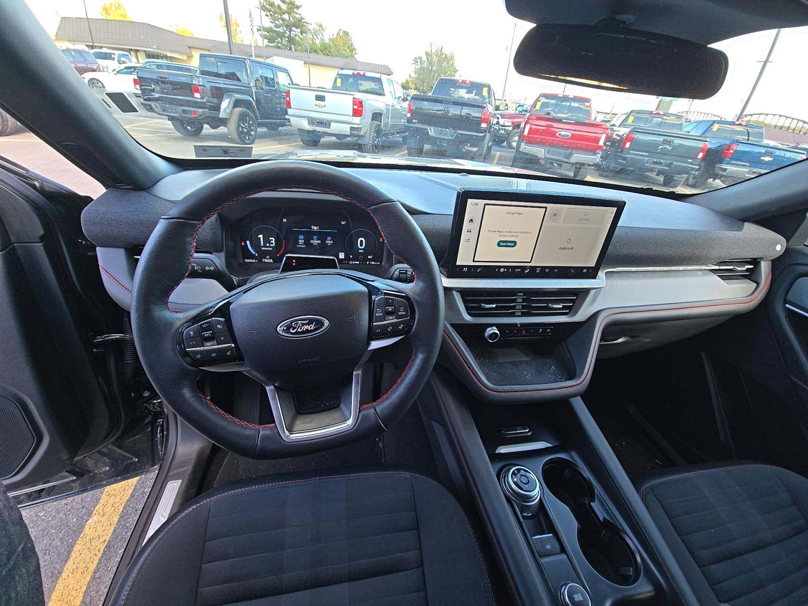 2025 Ford Explorer ST-Line AWD