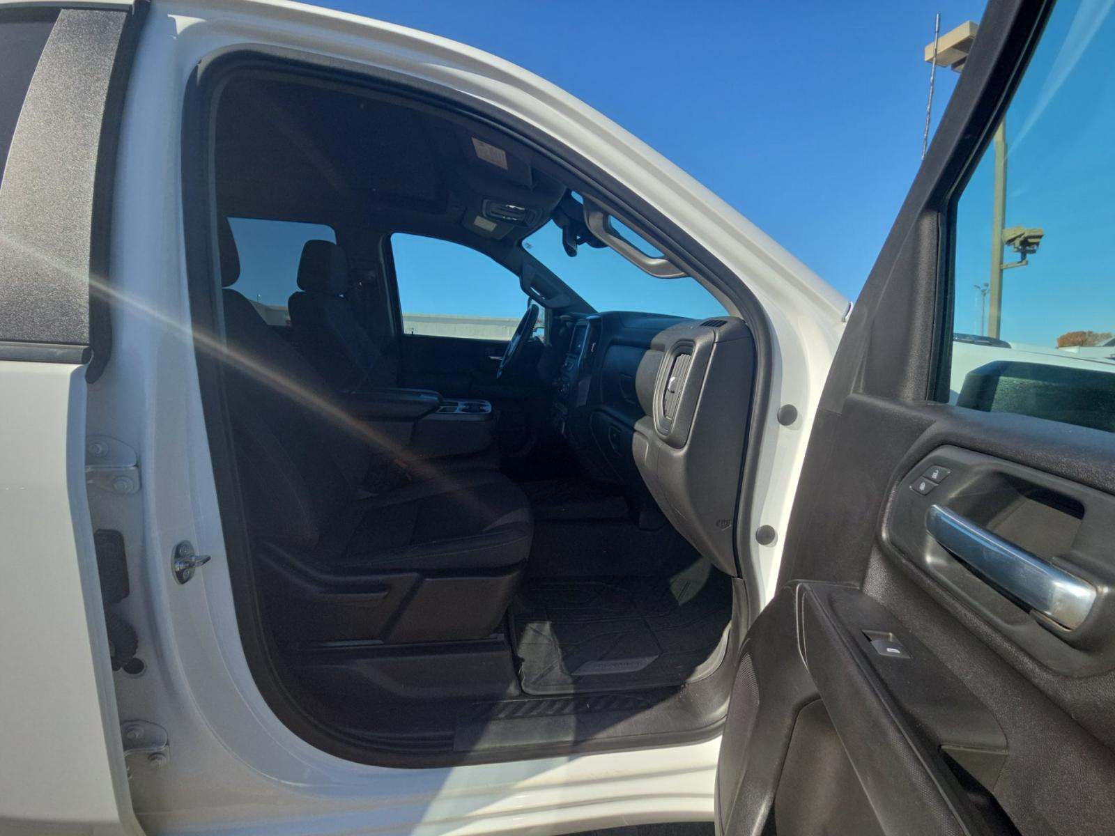 2024 Chevrolet Silverado 2500HD Custom AWD