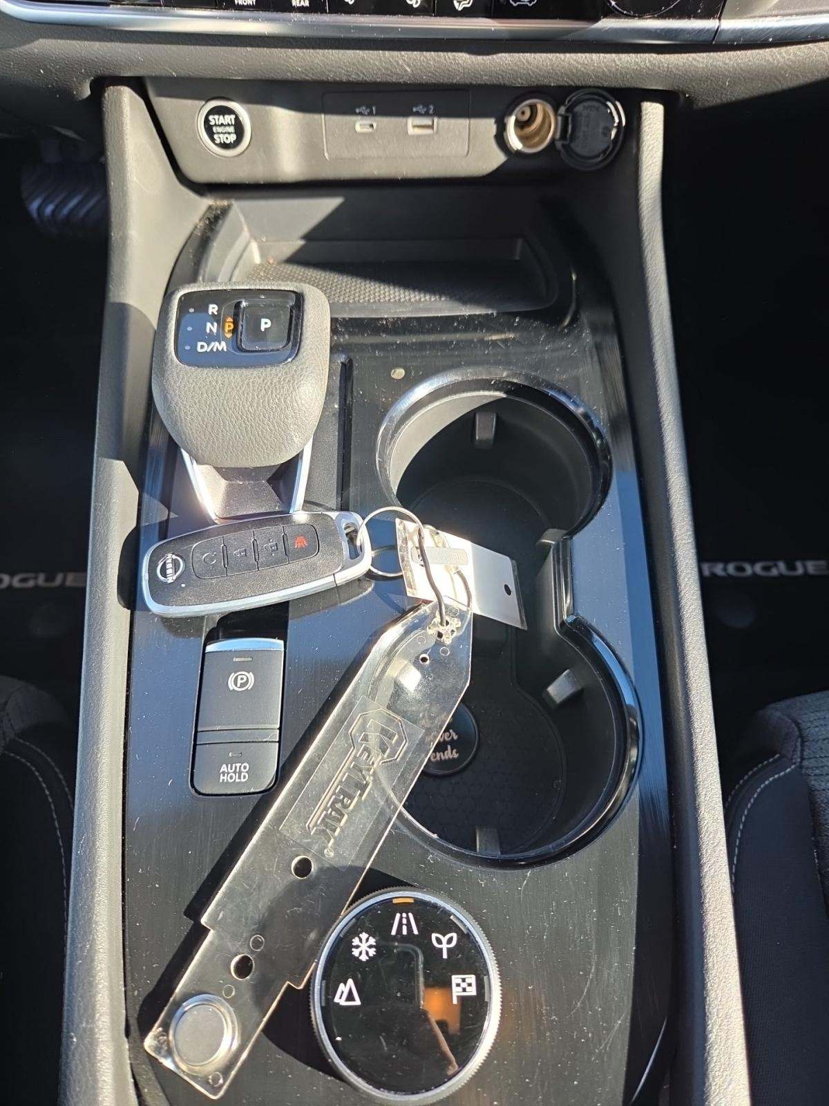 2023 Nissan Rogue SV AWD