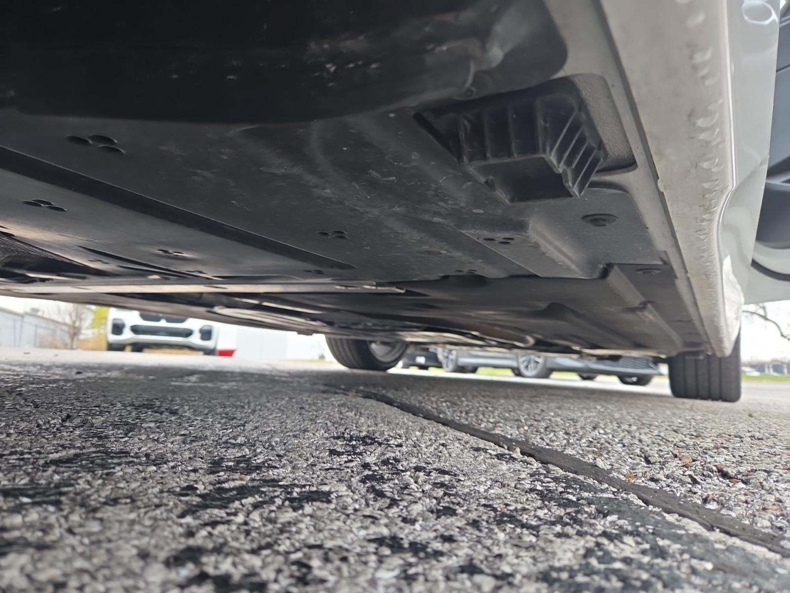 2025 BMW 2 Series 230i xDrive AWD