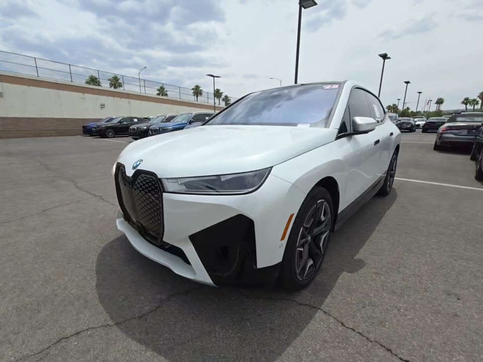 2025 BMW iX xDrive50 AWD