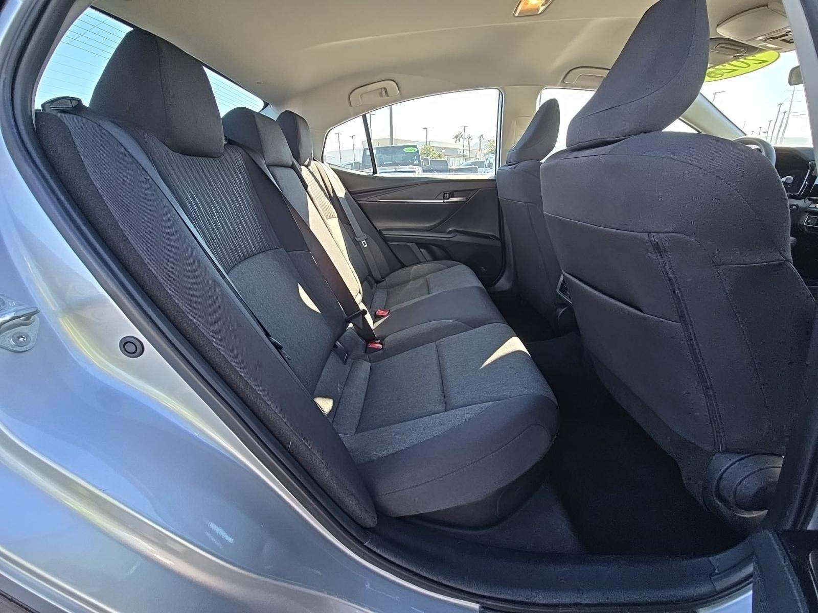 2025 Toyota Camry LE FWD