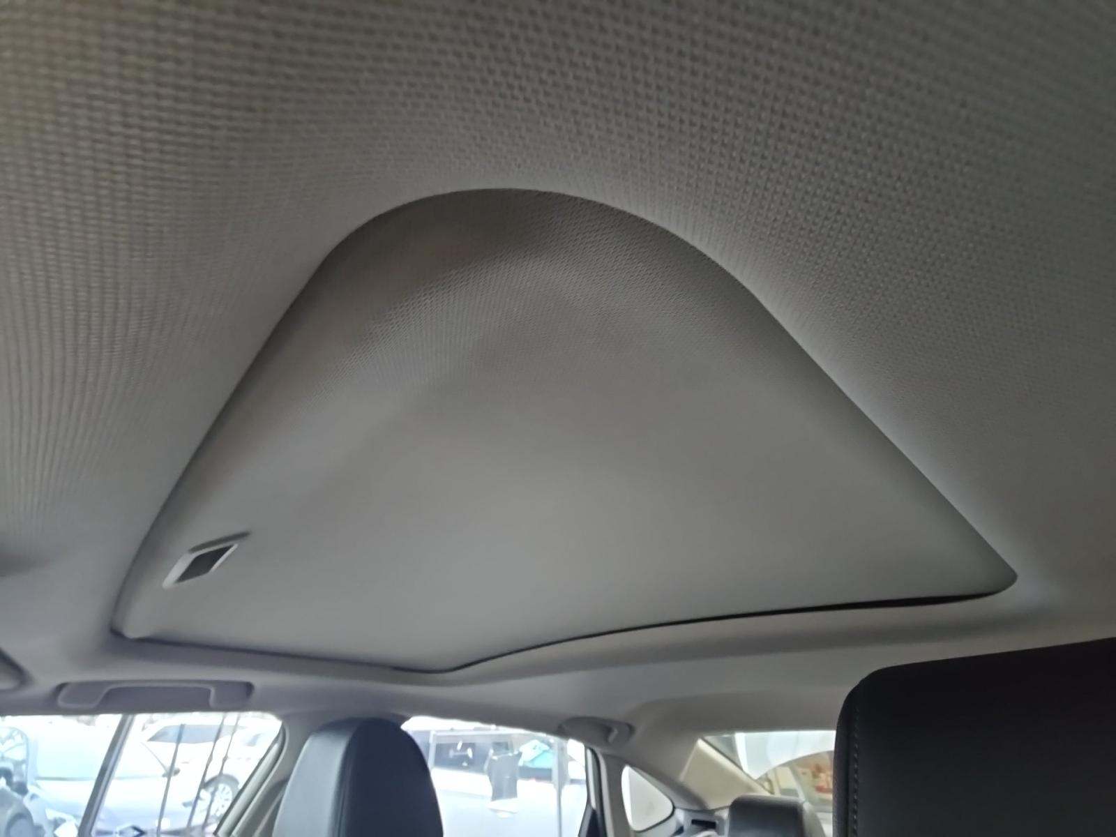 2024 Honda Civic Touring FWD