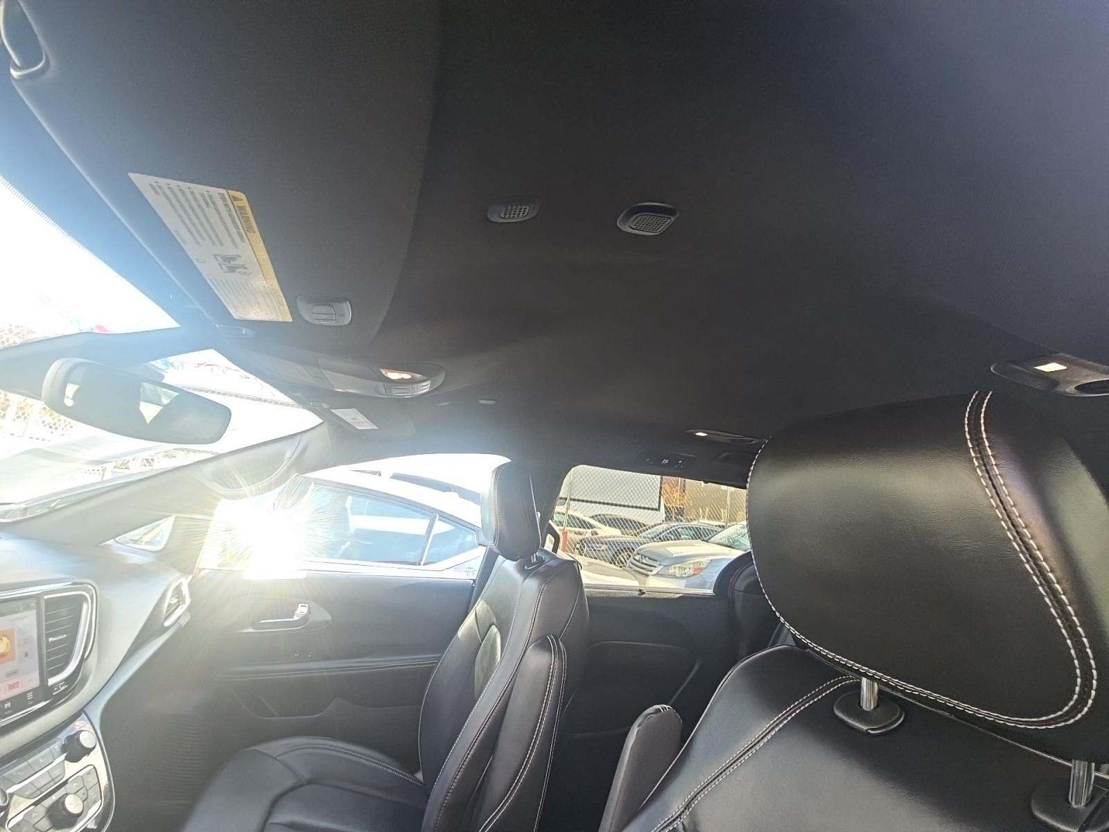 2025 Chrysler Pacifica Select FWD