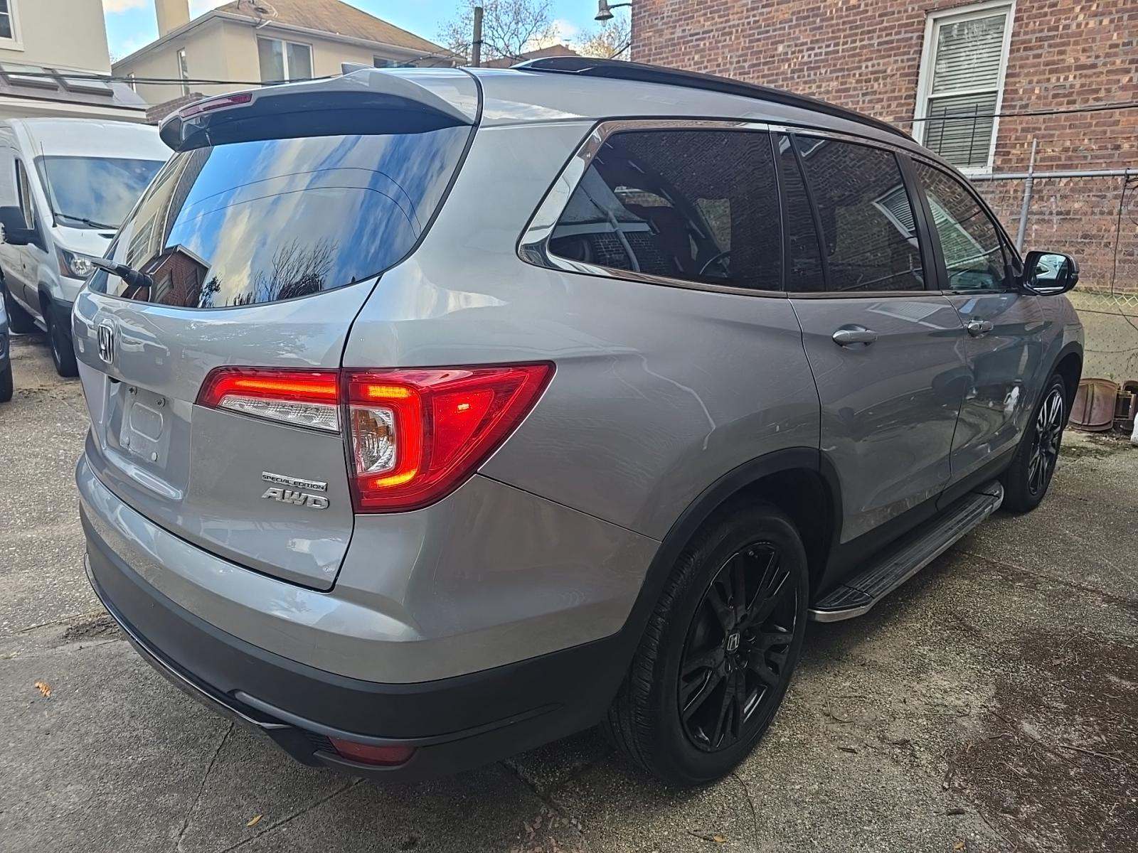 2022 Honda Pilot Special Edition AWD