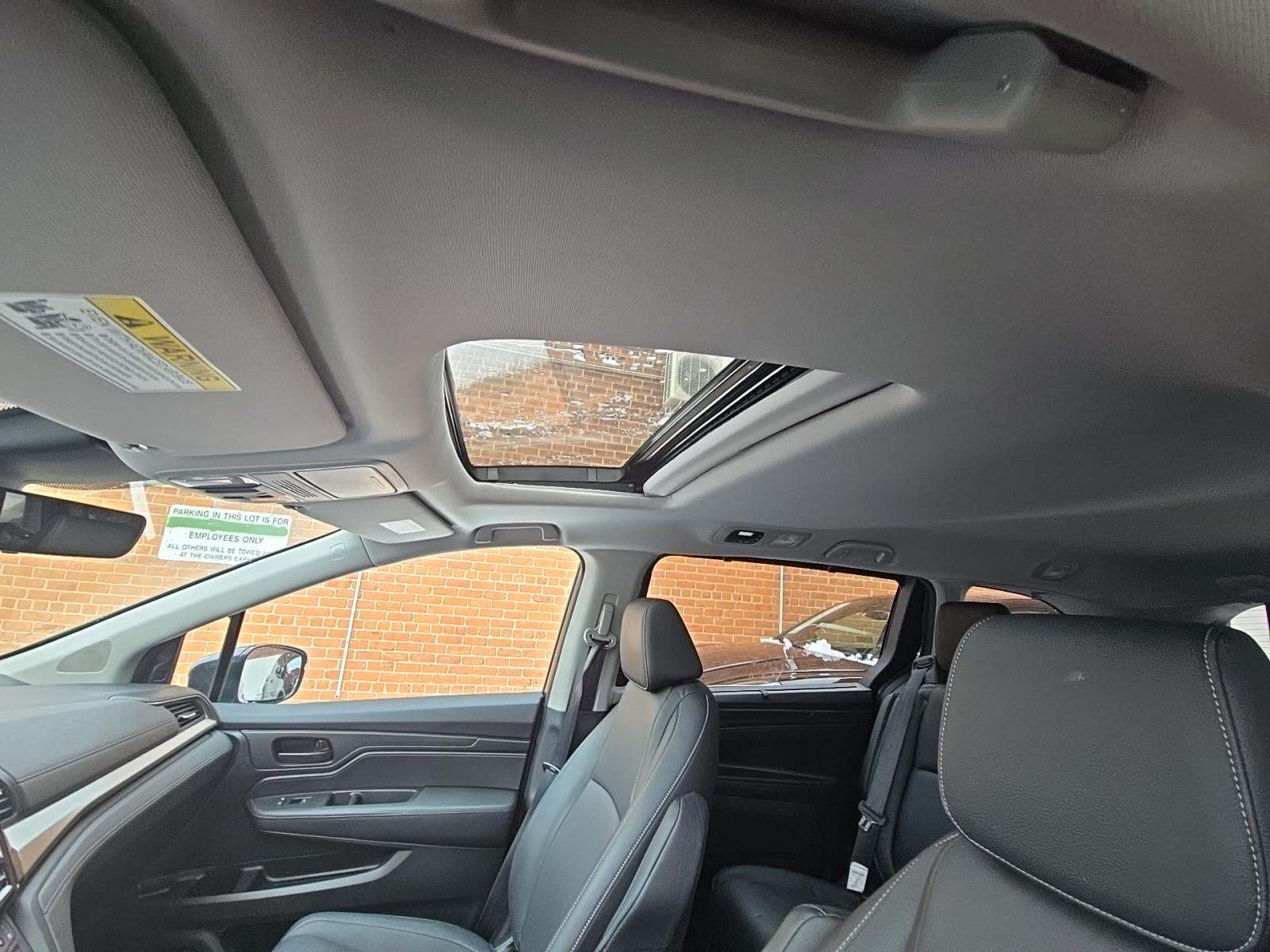 2023 Honda Odyssey EX-L FWD