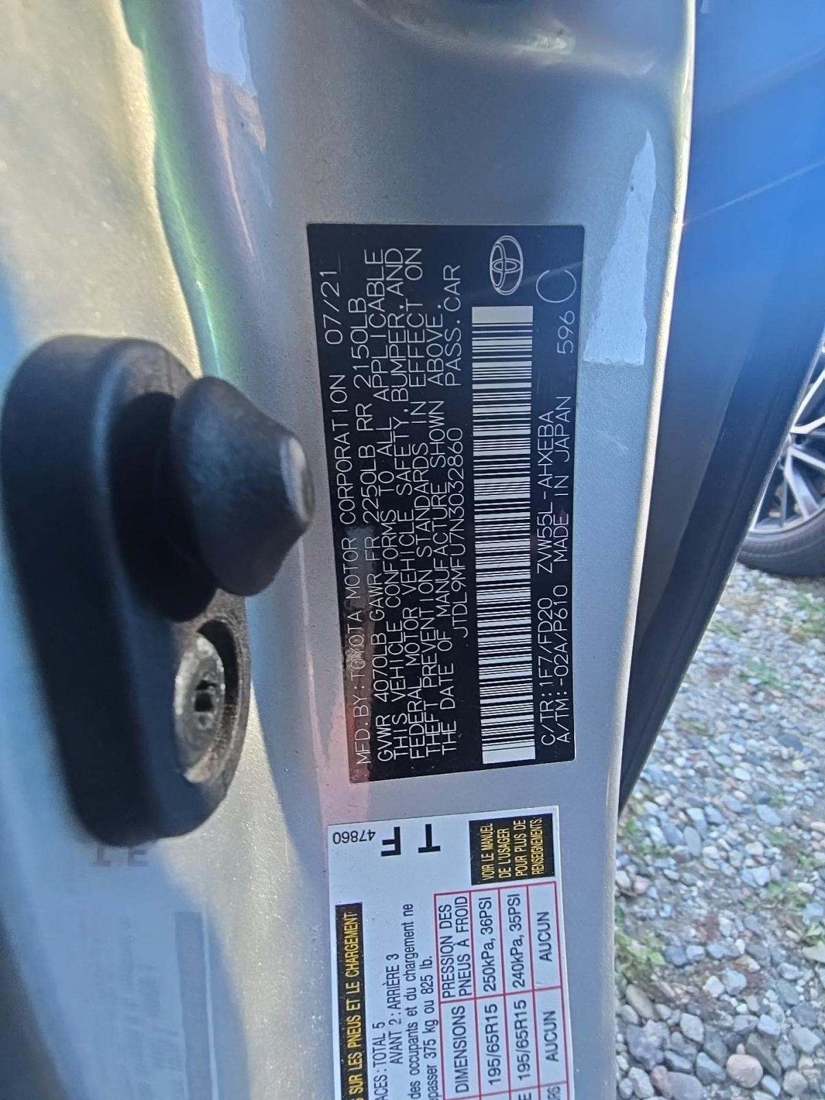 2022 Toyota Prius LE AWD