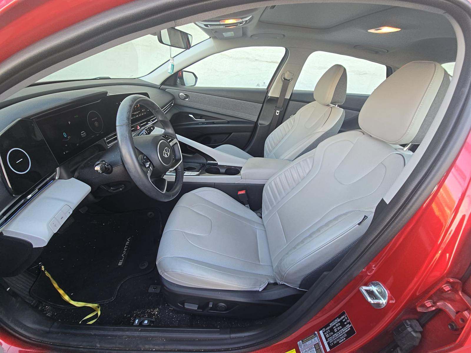 2022 Hyundai Elantra Limited FWD