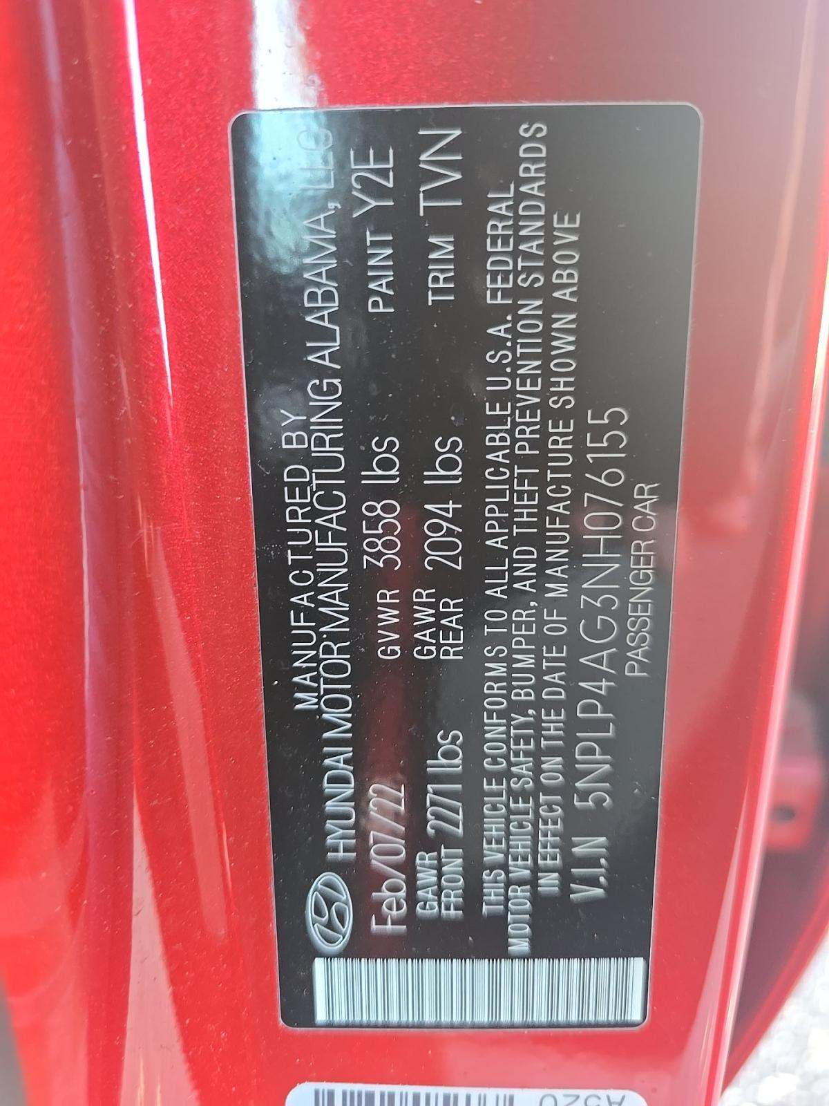 2022 Hyundai Elantra Limited FWD