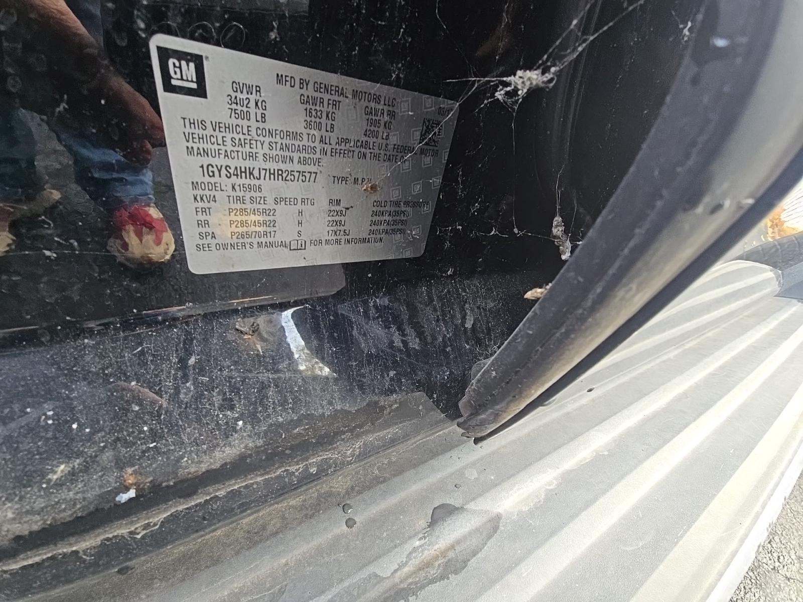 2017 Cadillac Escalade ESV Luxury AWD