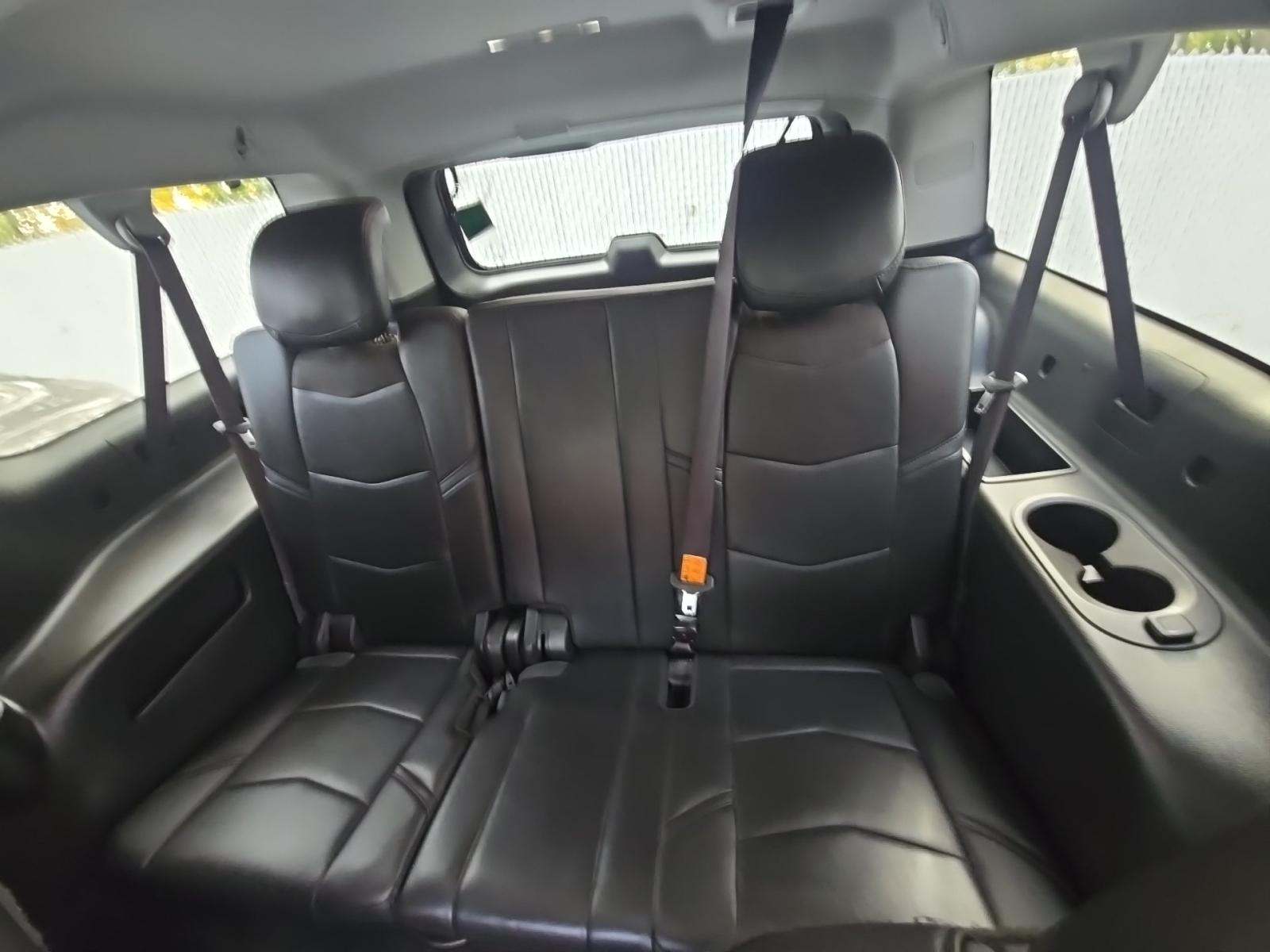 2017 Cadillac Escalade ESV Luxury AWD