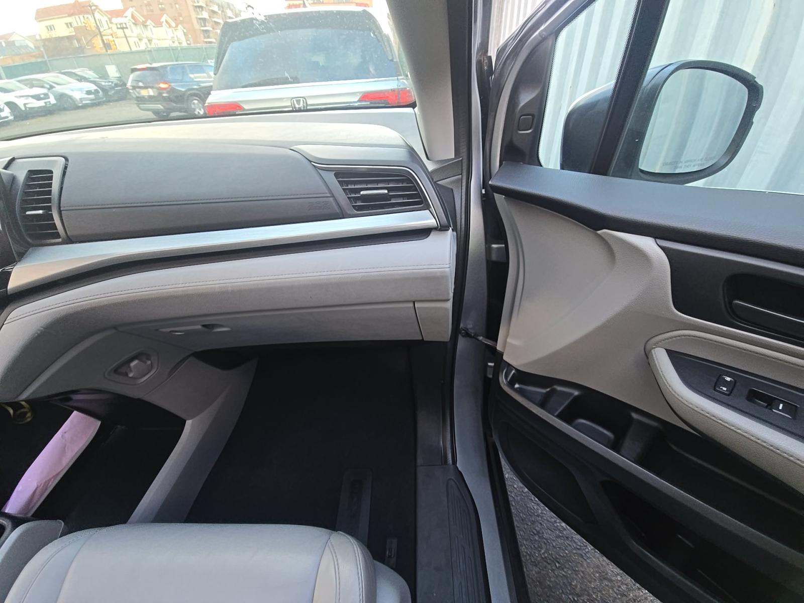 2019 Honda Odyssey EX-L FWD