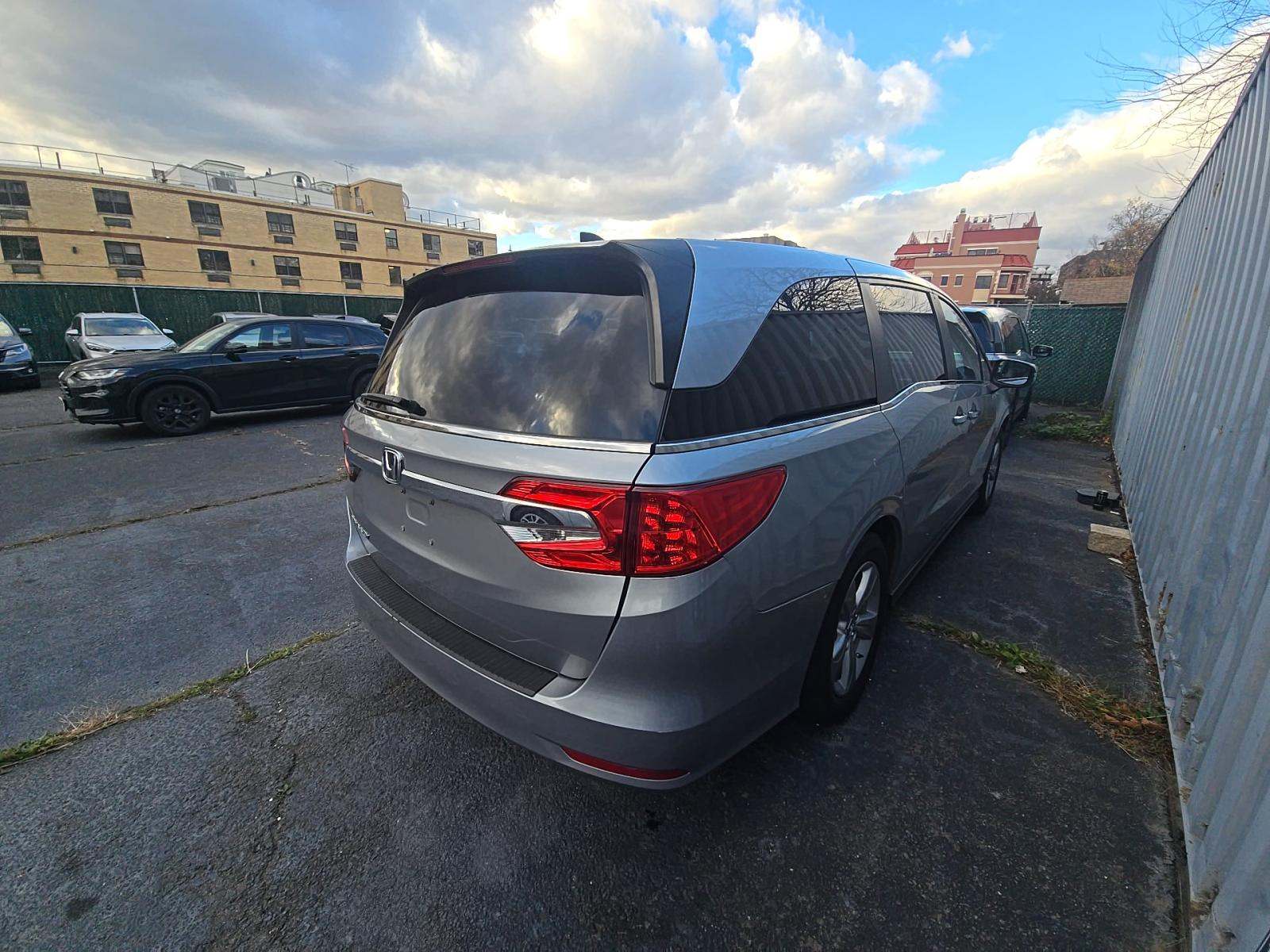 2019 Honda Odyssey EX-L FWD