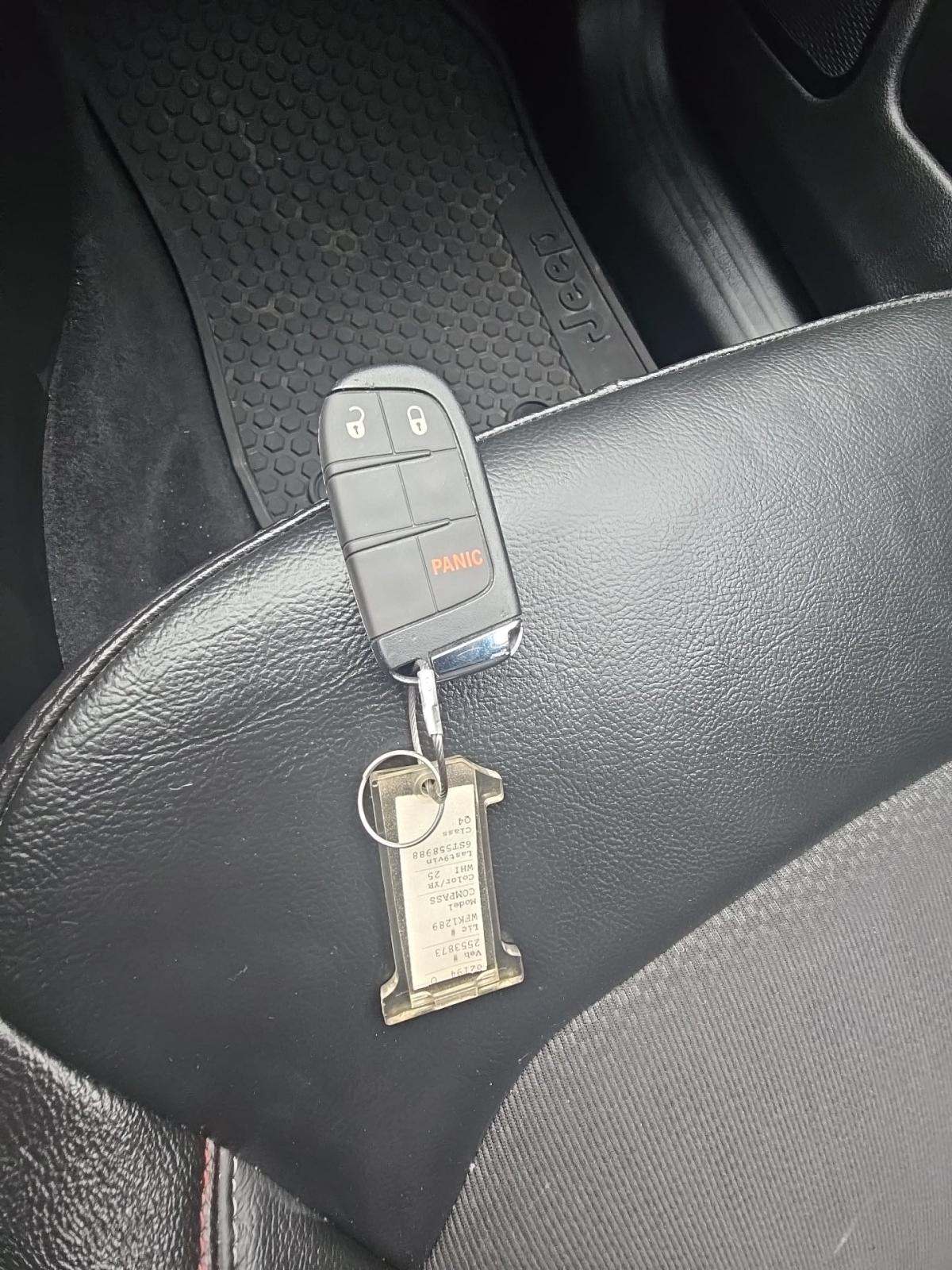 2025 Jeep Compass Trailhawk AWD