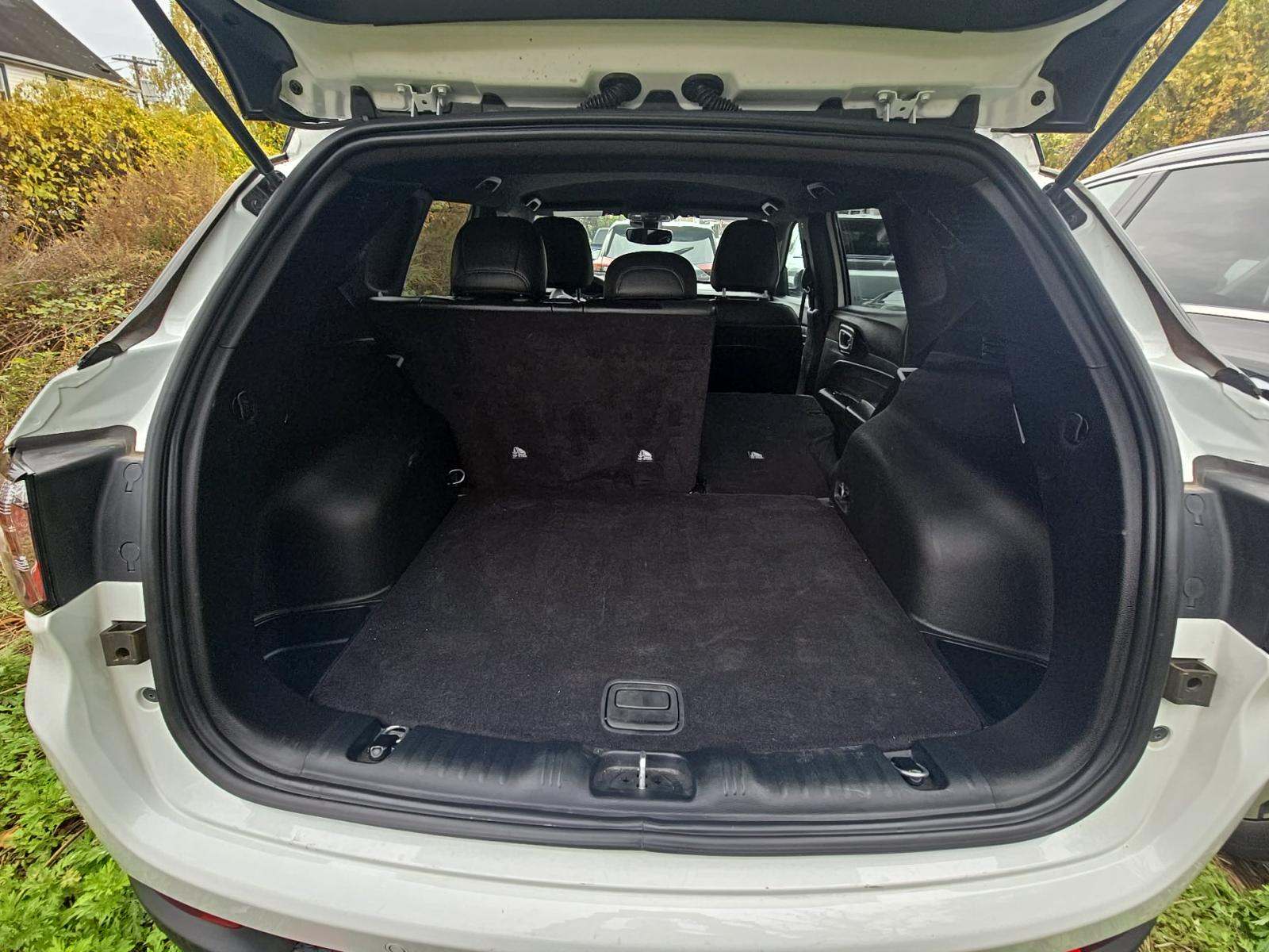 2025 Jeep Compass Trailhawk AWD