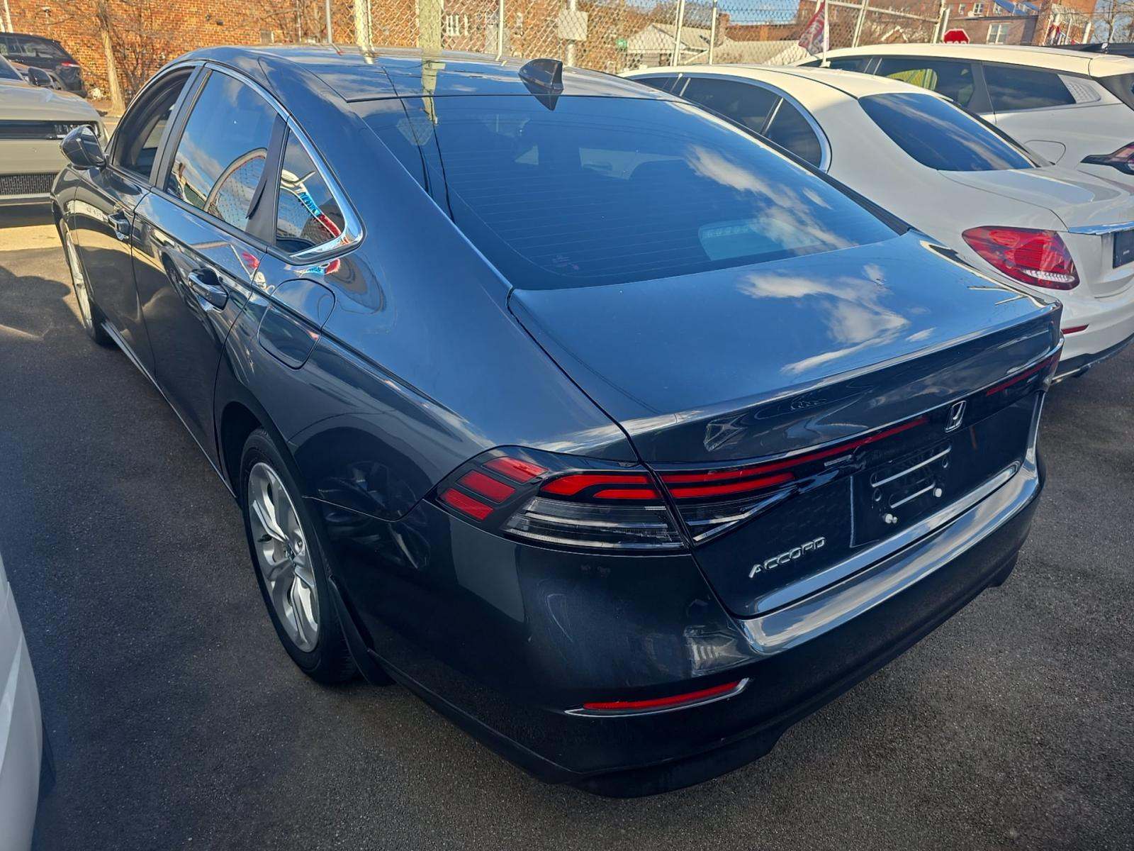 2023 Honda Accord LX FWD