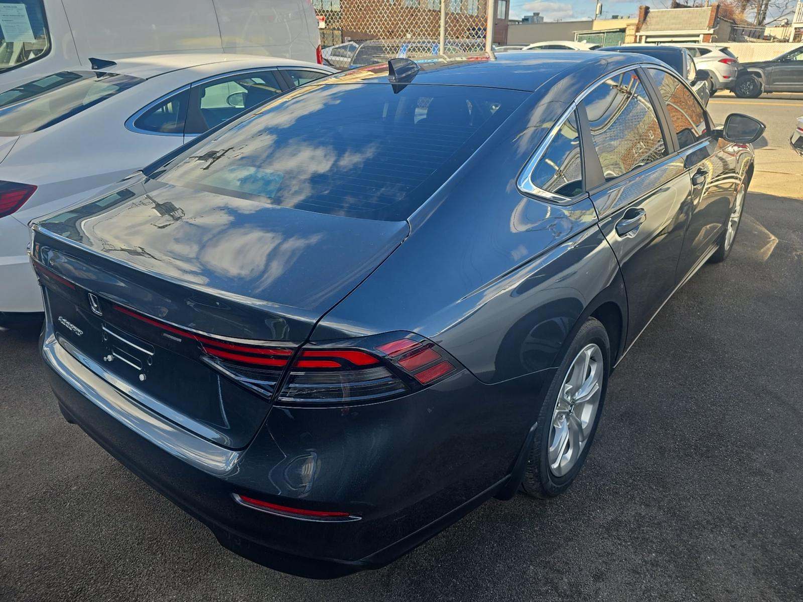 2023 Honda Accord LX FWD