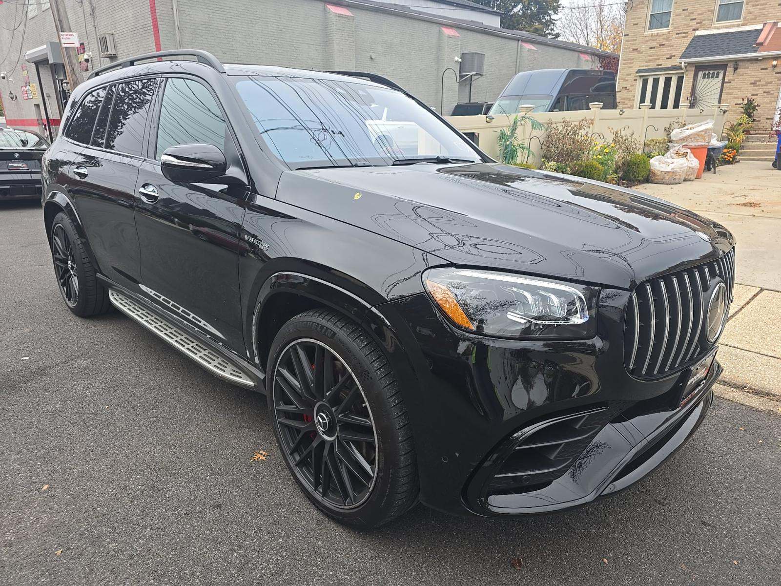 2025 Mercedes-Benz GLS AMG GLS 63 AWD