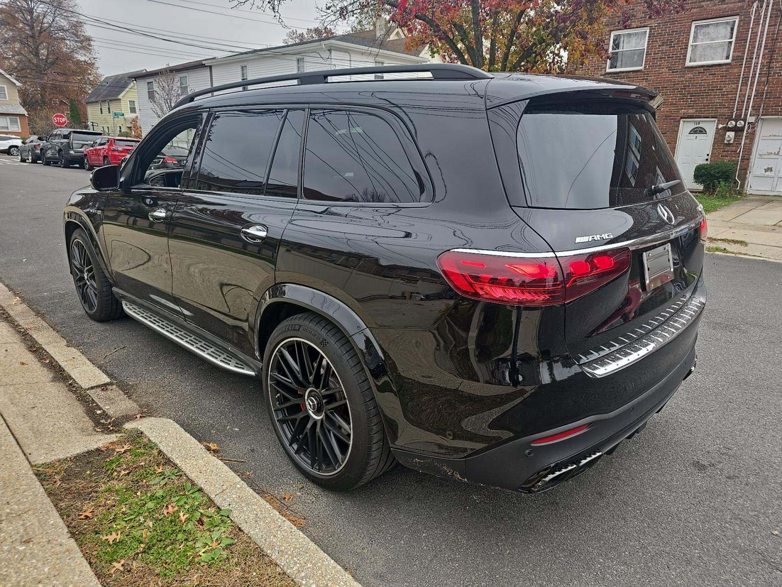 2025 Mercedes-Benz GLS AMG GLS 63 AWD