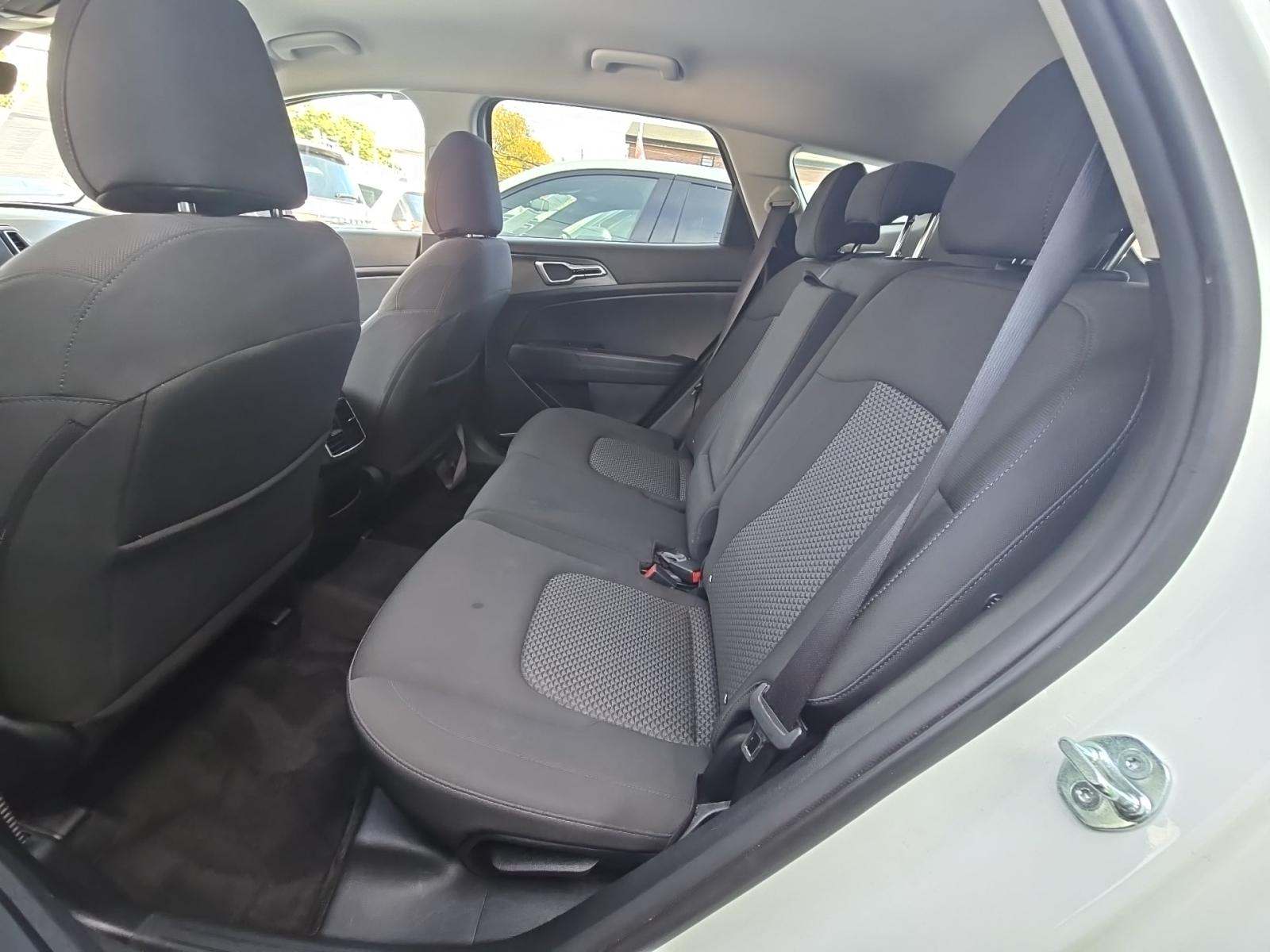 2023 Kia Sportage LX AWD