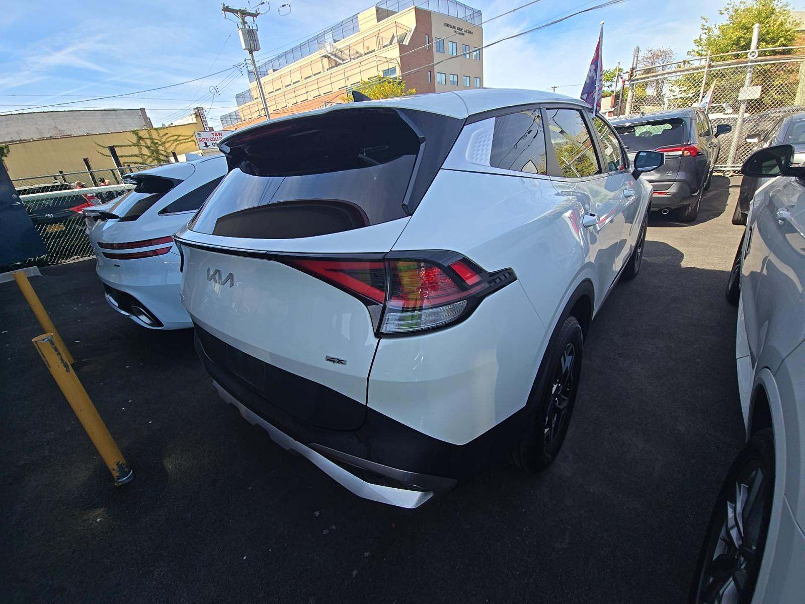 2023 Kia Sportage LX AWD