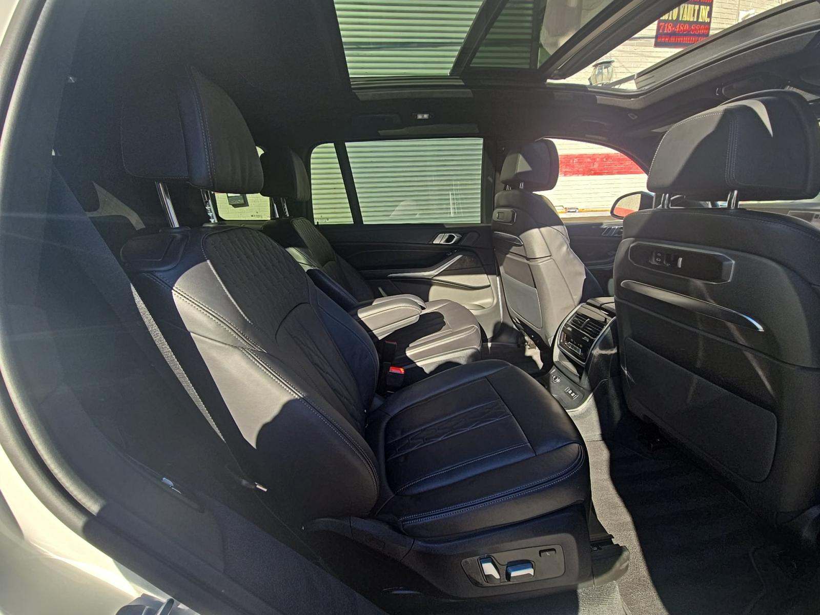 2024 BMW X7 xDrive40i AWD