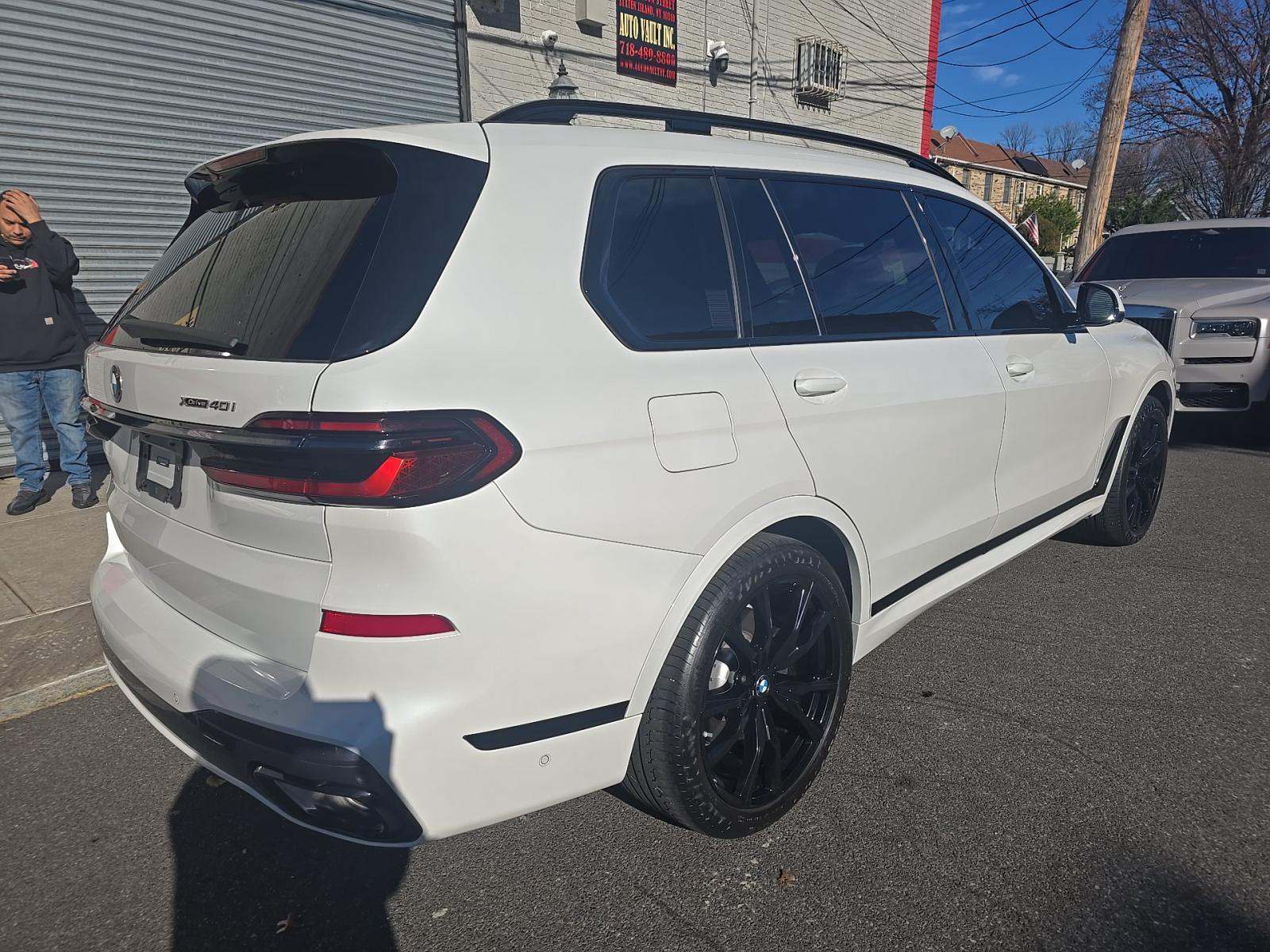 2024 BMW X7 xDrive40i AWD