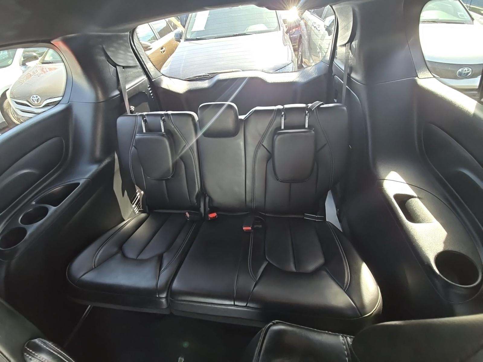 2025 Chrysler Pacifica Select FWD