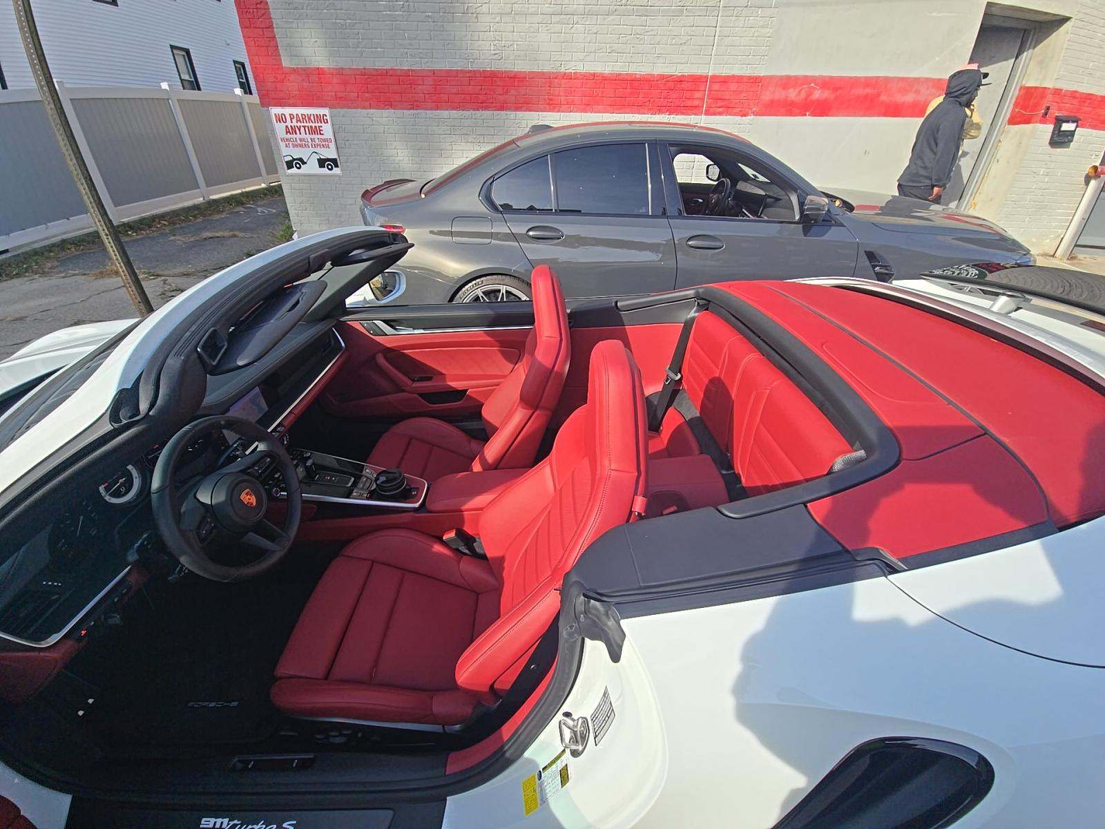 2022 Porsche 911 Turbo S AWD