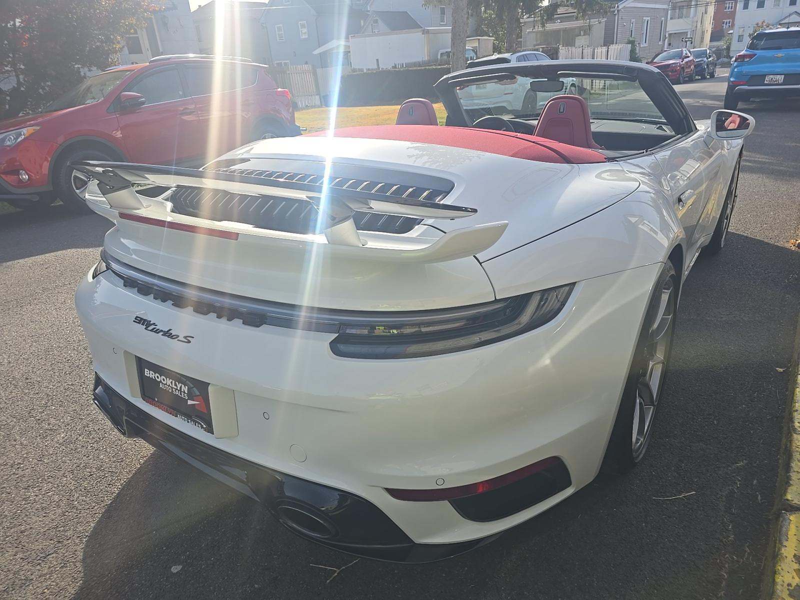 2022 Porsche 911 Turbo S AWD