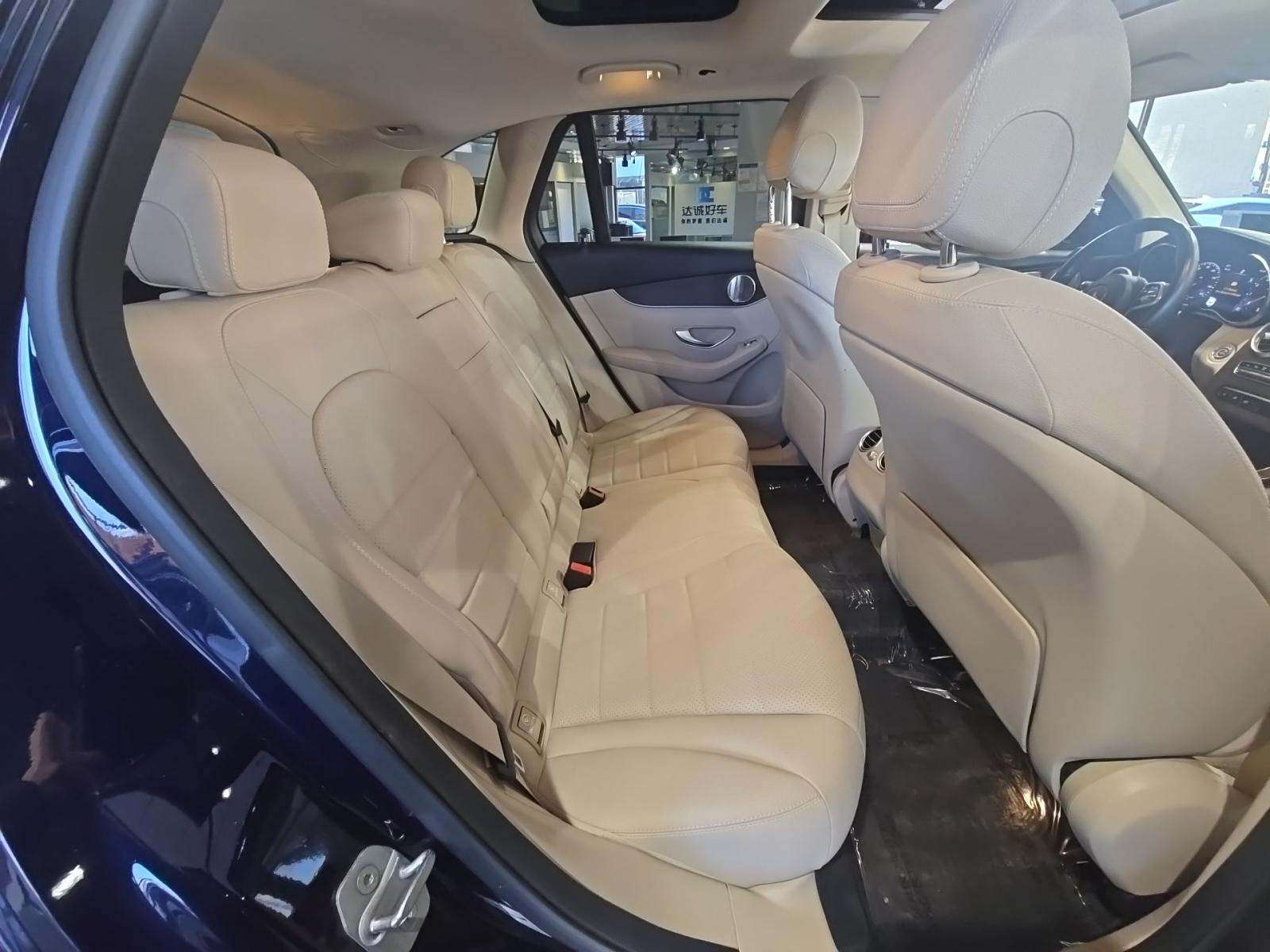 2021 Mercedes-Benz GLC GLC 300 AWD