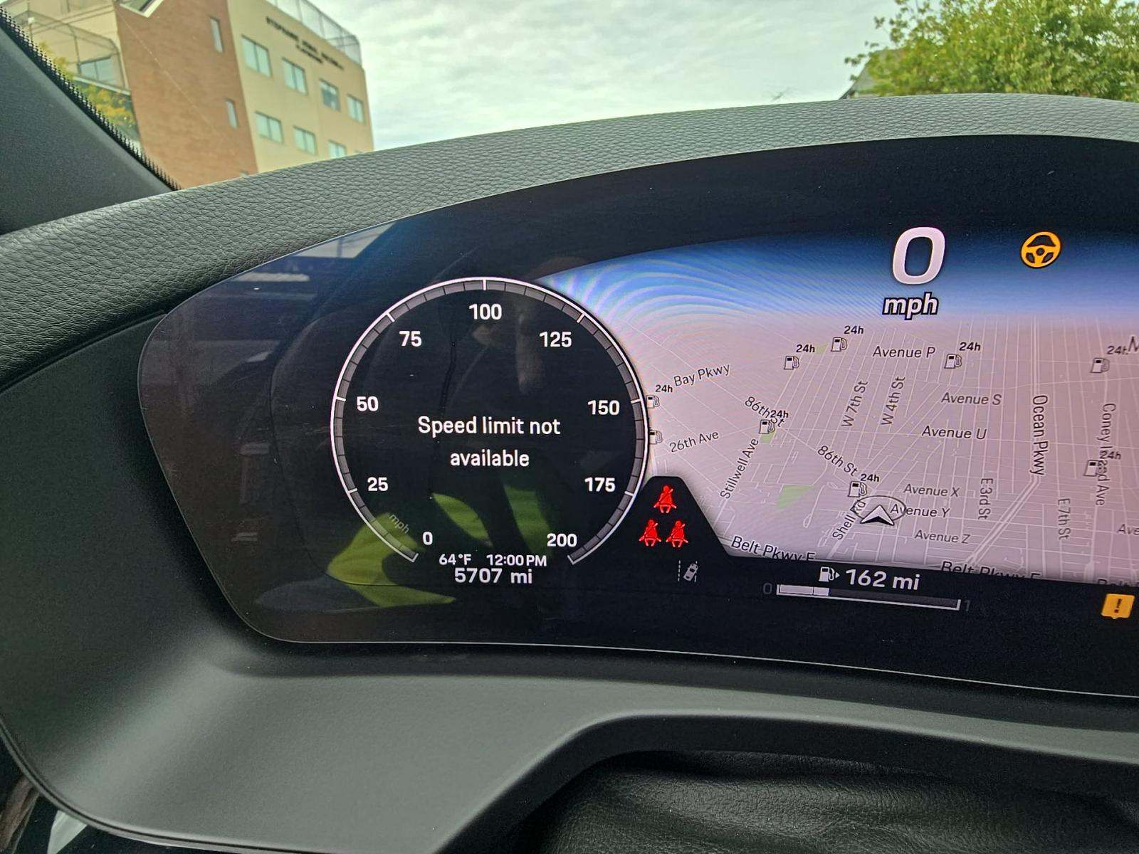 2025 Porsche Panamera 4 AWD