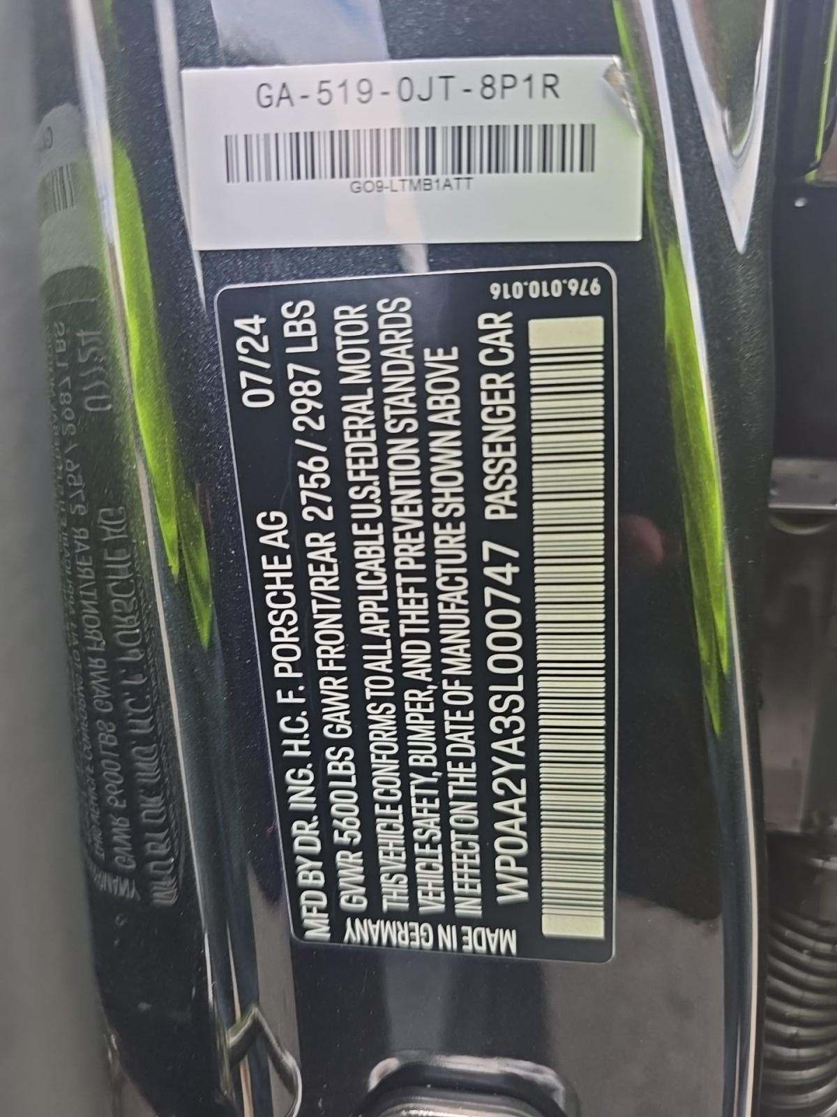 2025 Porsche Panamera 4 AWD