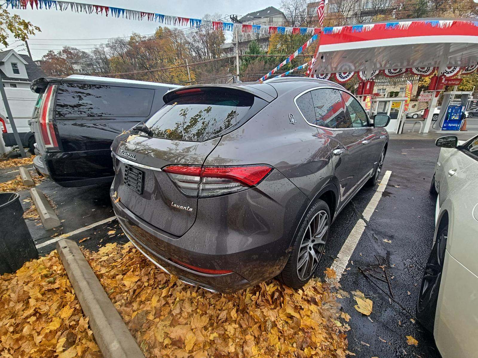 2021 Maserati Levante S GranLusso AWD