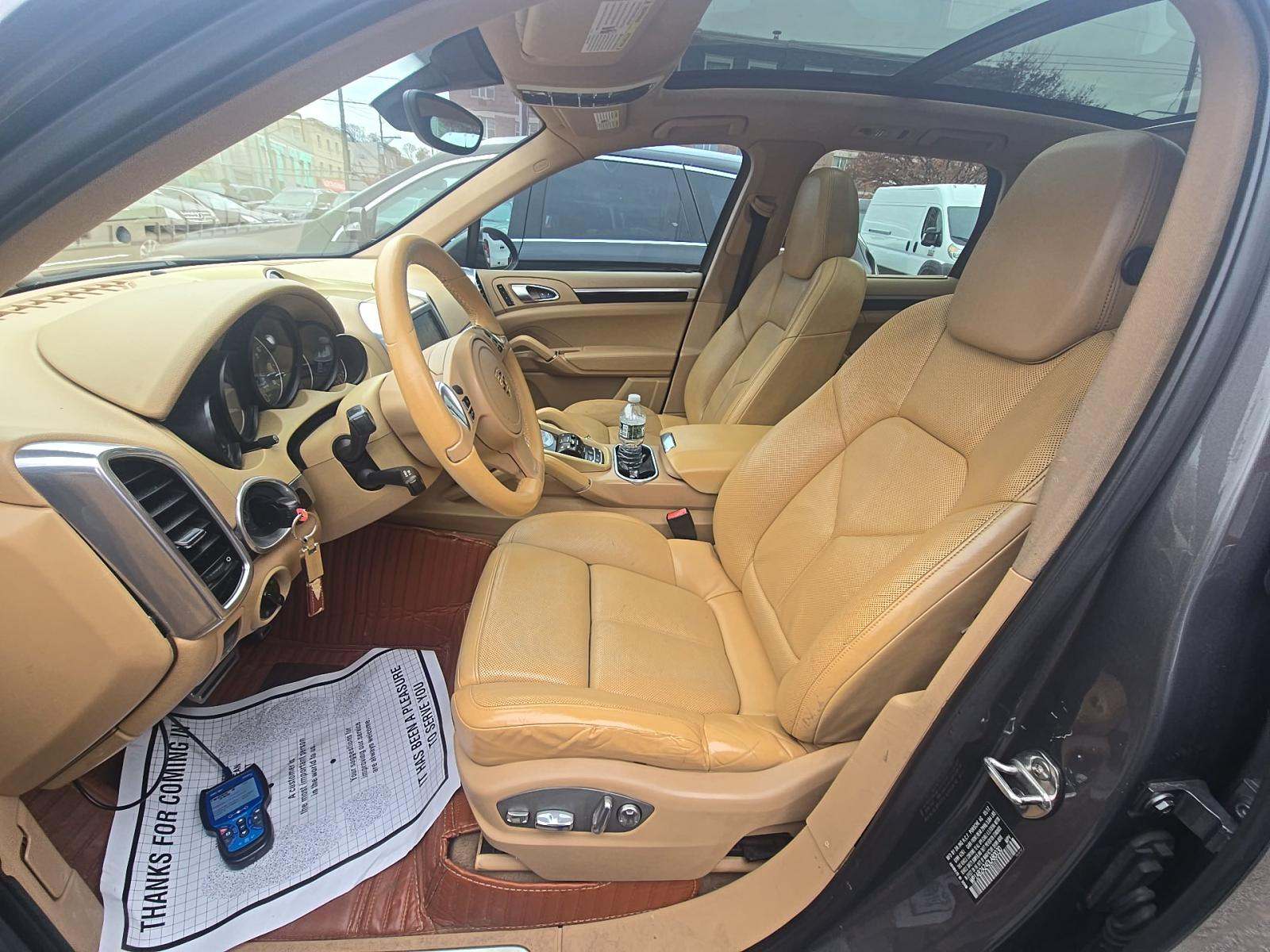 2013 Porsche Cayenne S AWD