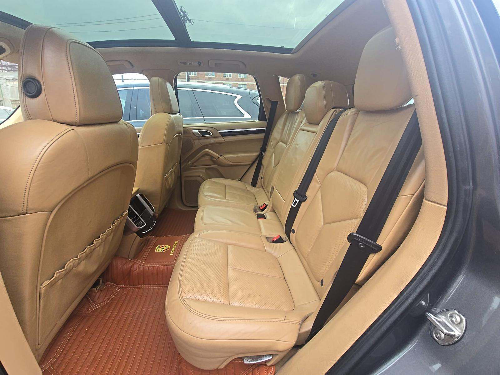 2013 Porsche Cayenne S AWD