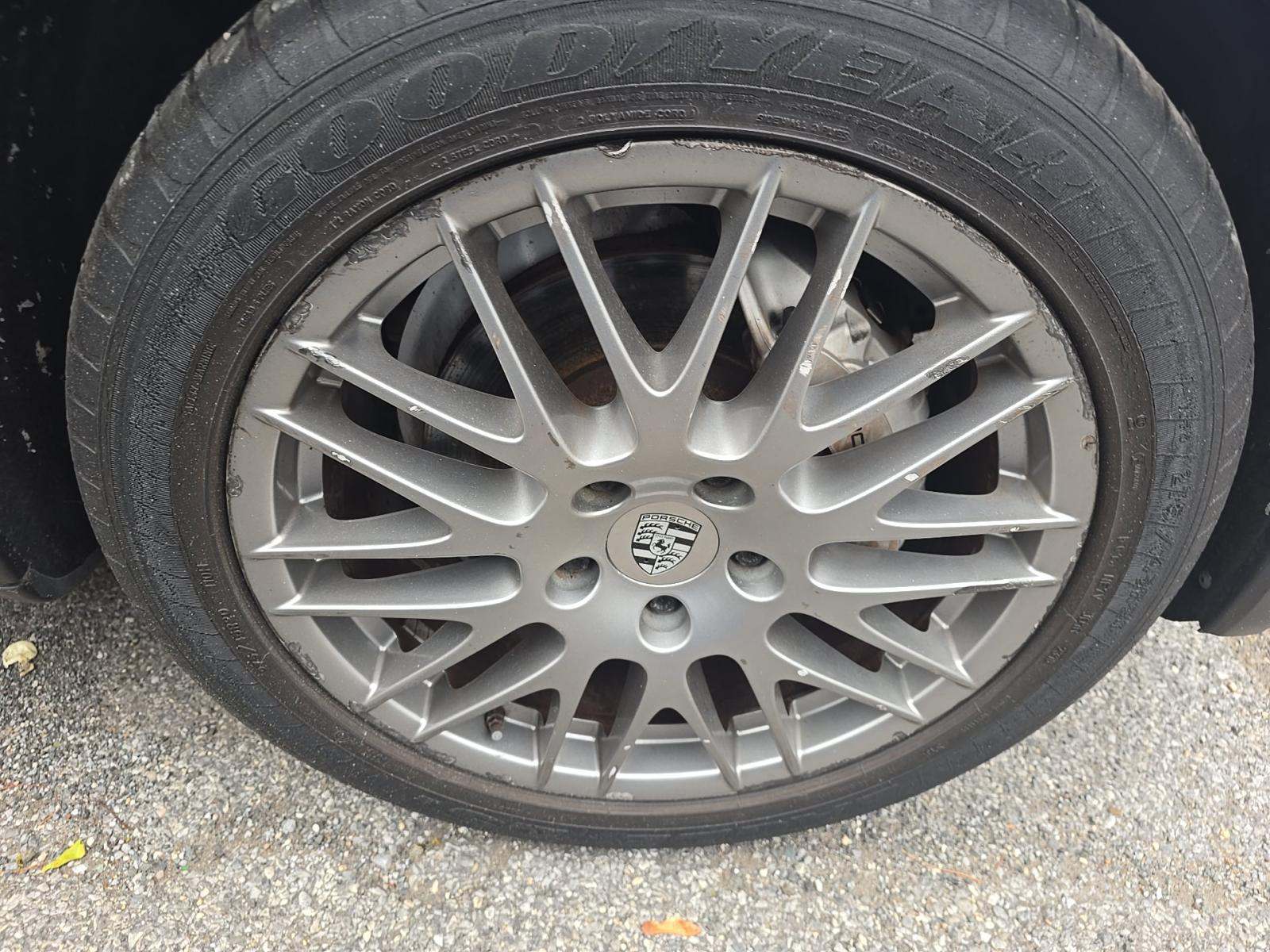 2013 Porsche Cayenne S AWD