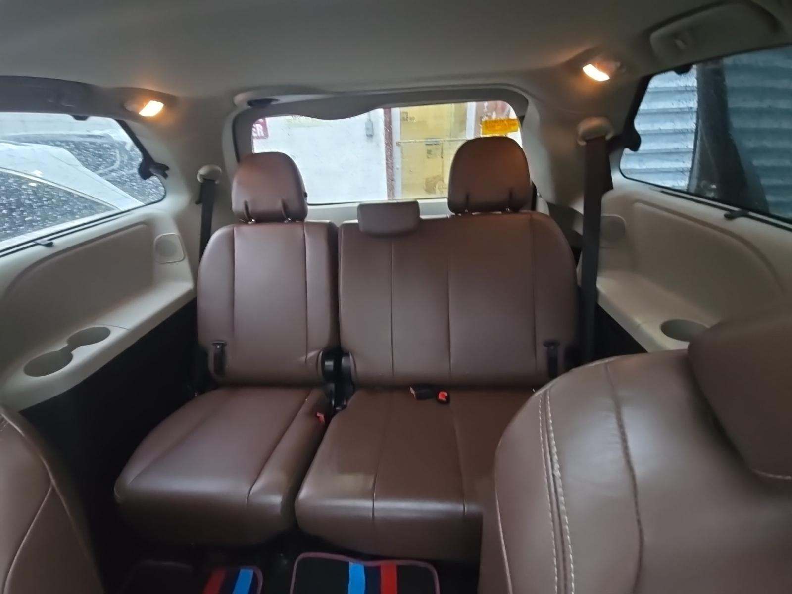 2017 Toyota Sienna Limited AWD