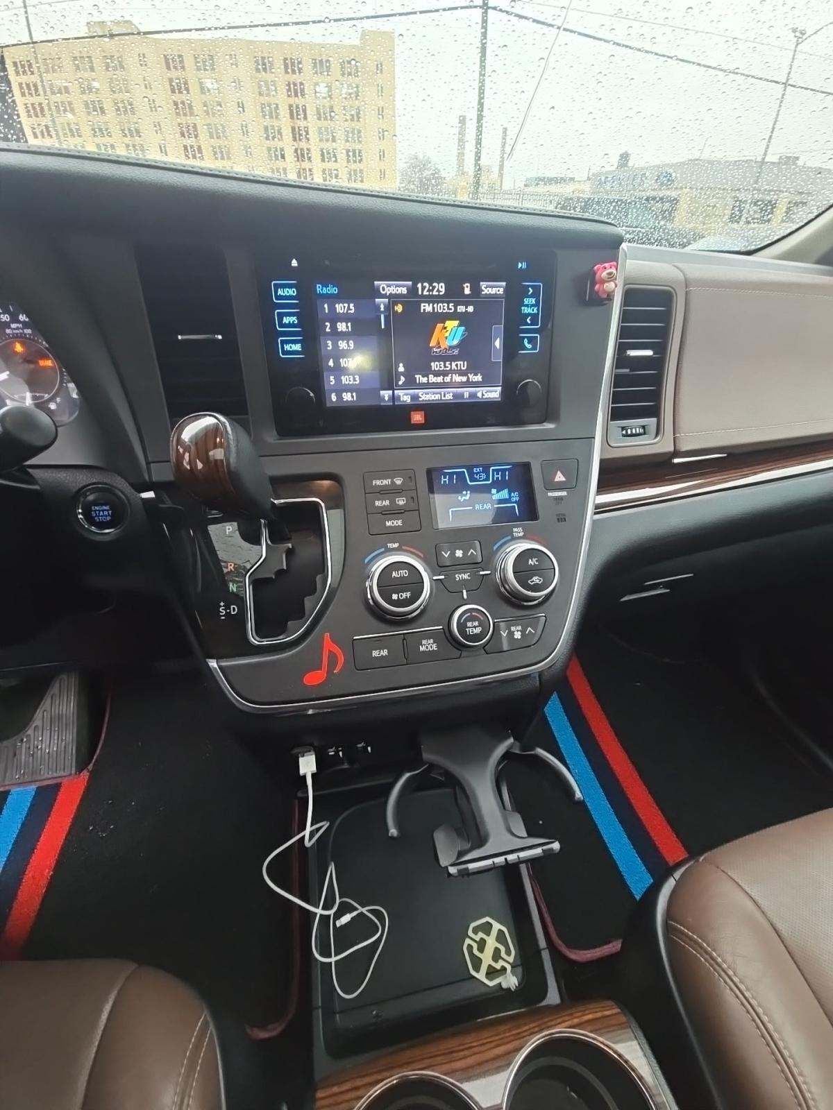 2017 Toyota Sienna Limited AWD