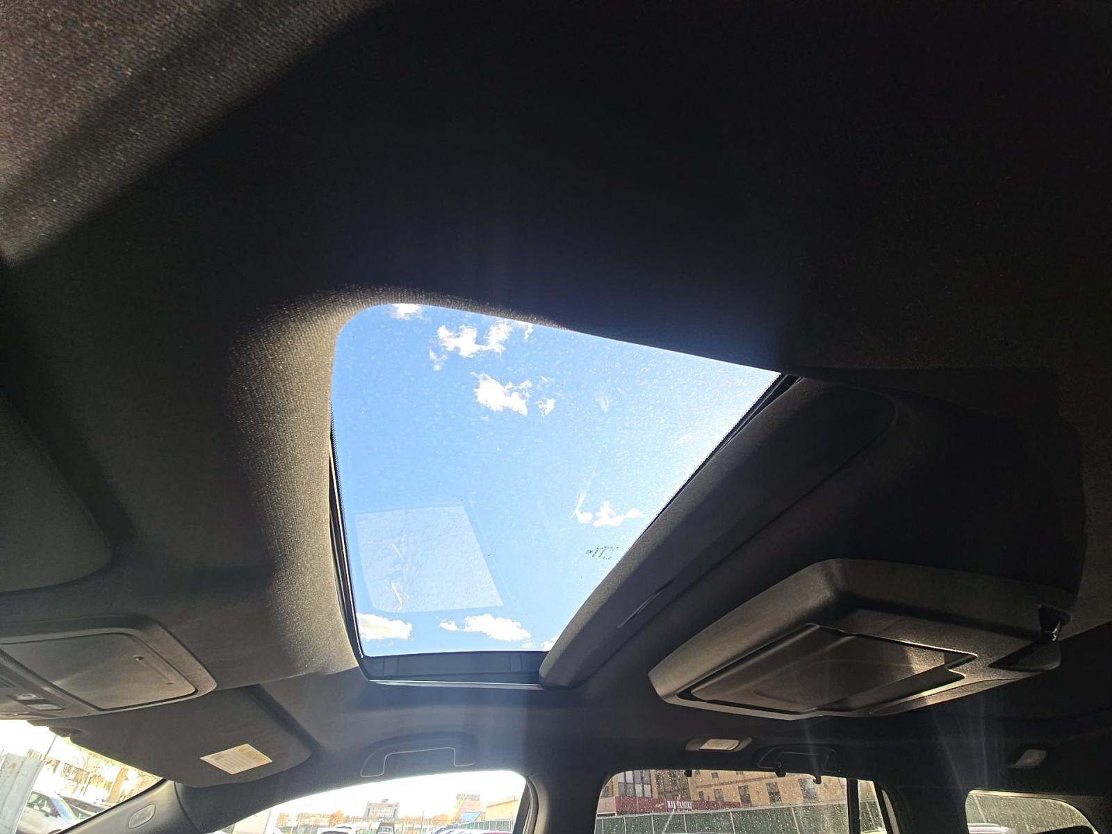 2022 Honda Pilot Black Edition AWD